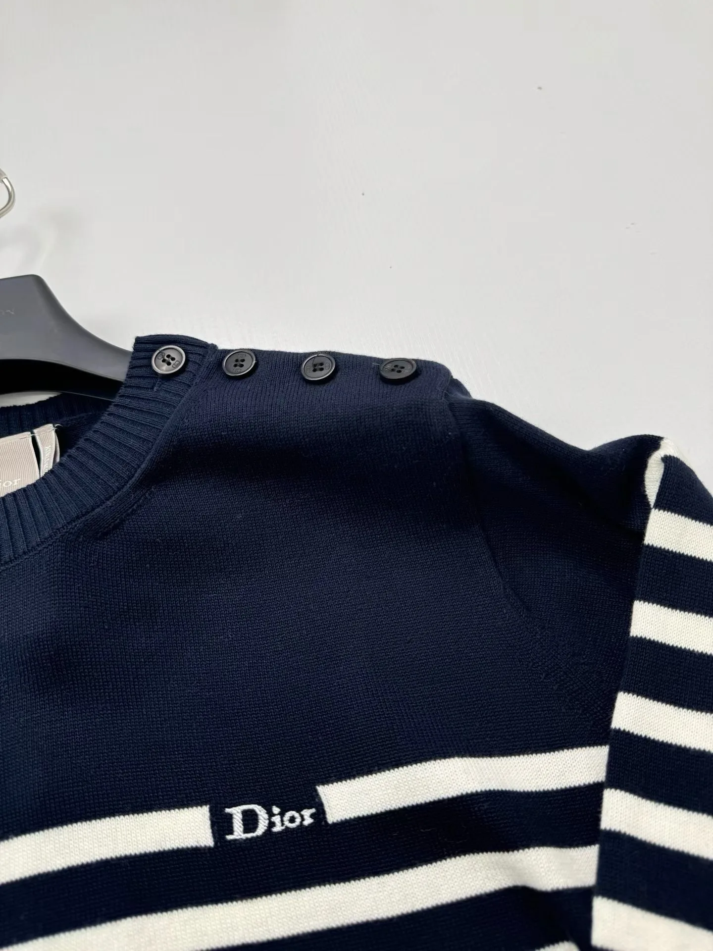 Striped Sweater (Navy/White) — 보기 8
