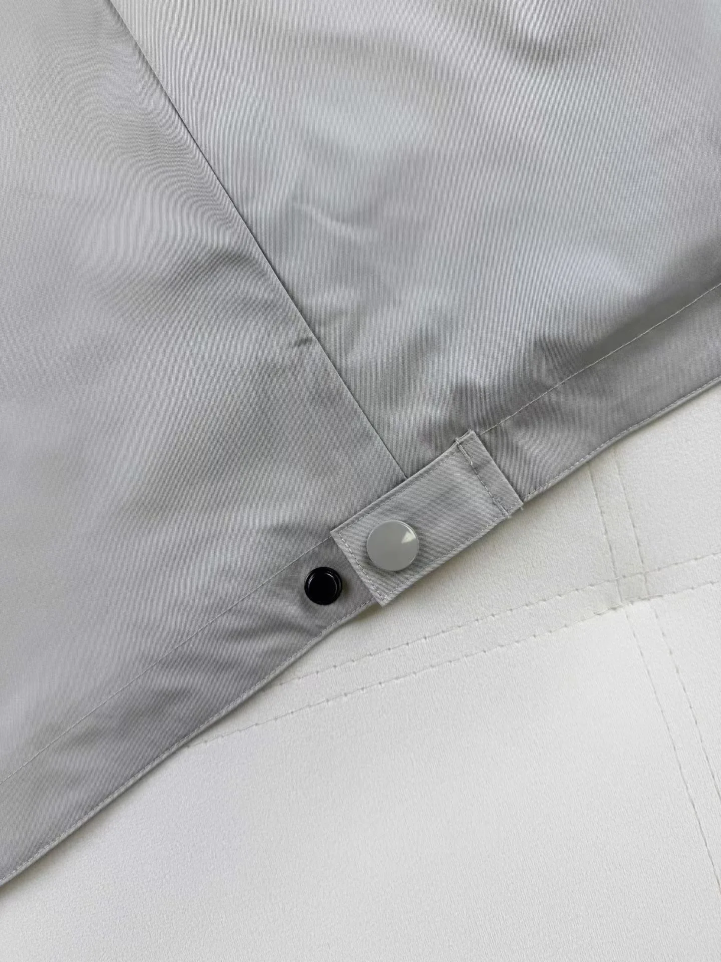 T-Shirt with Pocket, Relaxed Fit (Black) — ビュー 5