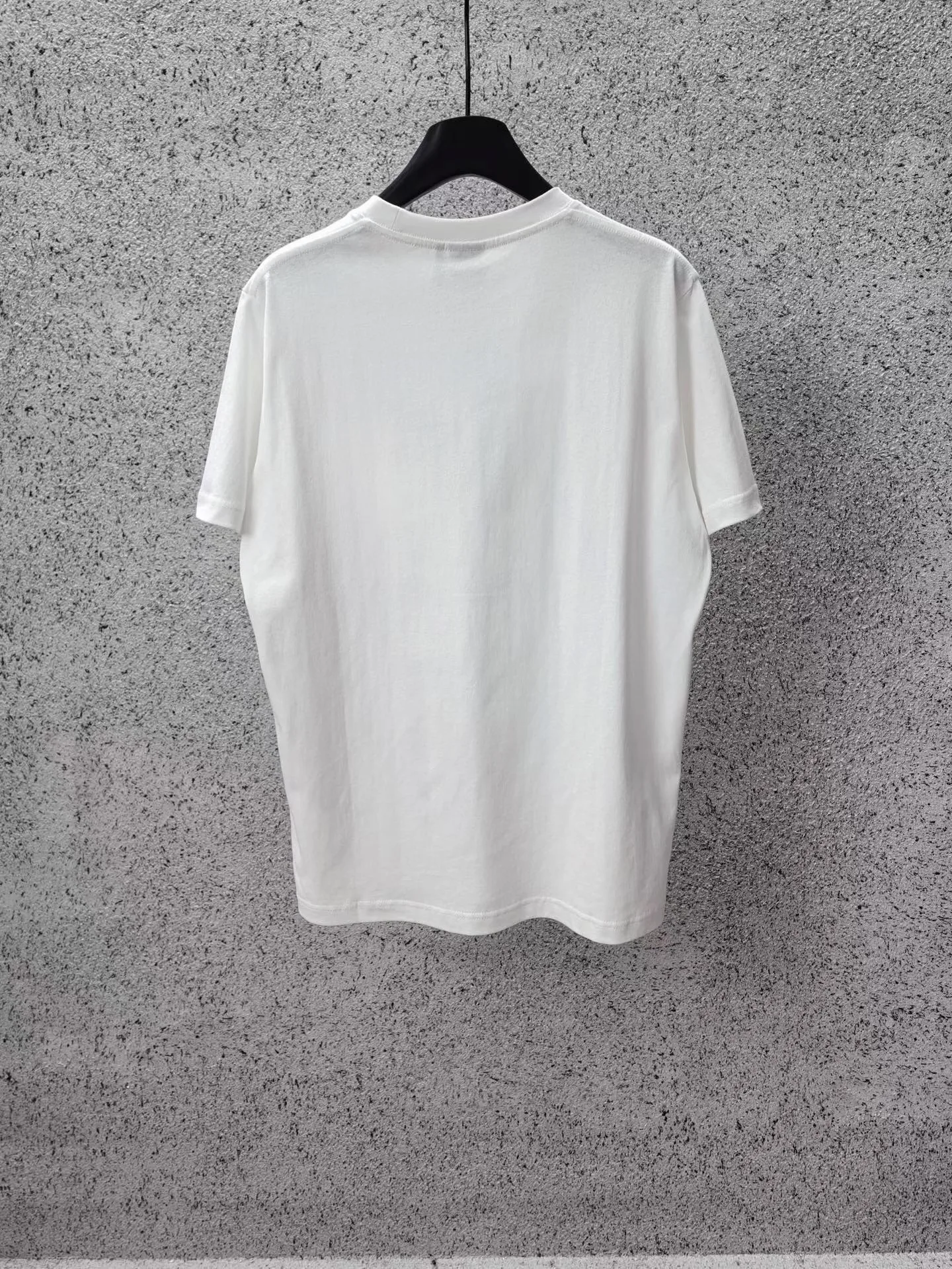 T-Shirt with Pocket, Relaxed Fit (White) — 보기 3