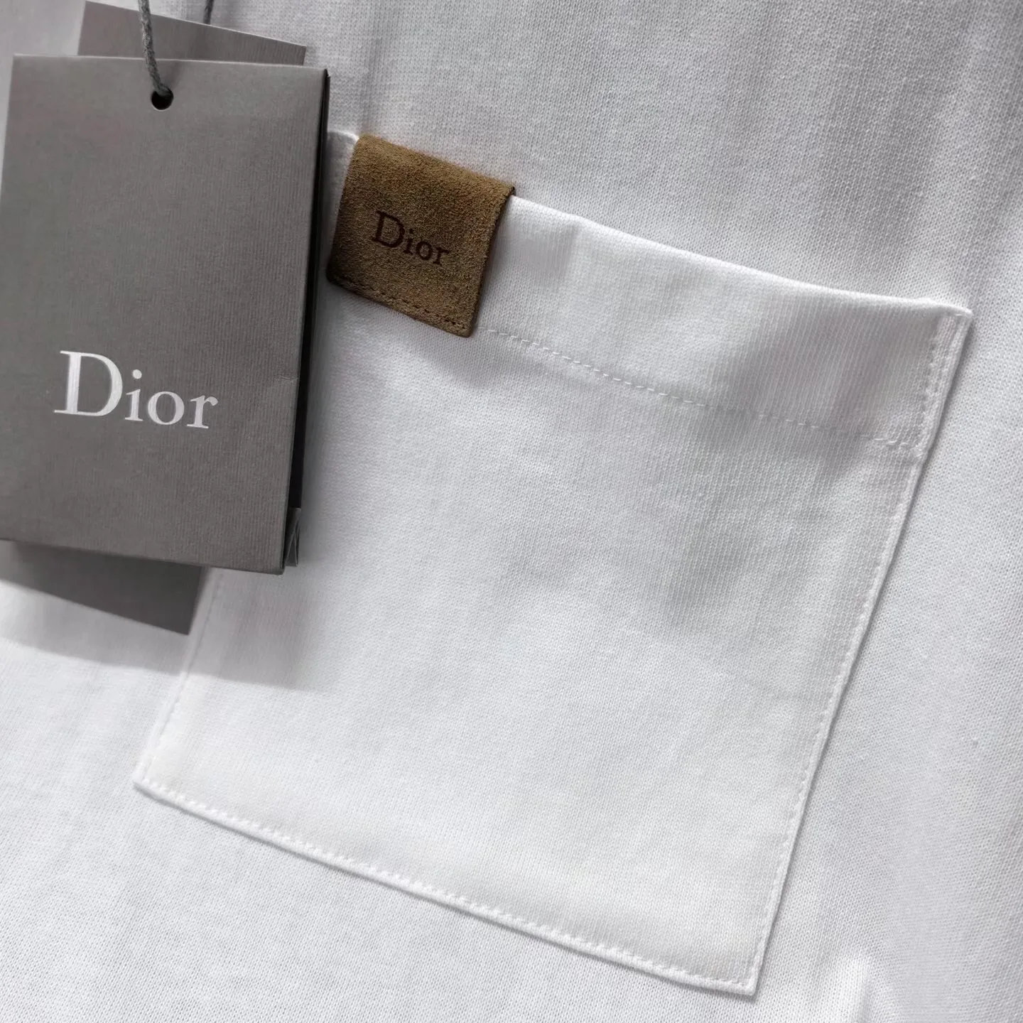 T-Shirt with Pocket, Relaxed Fit (White) — 보기 4