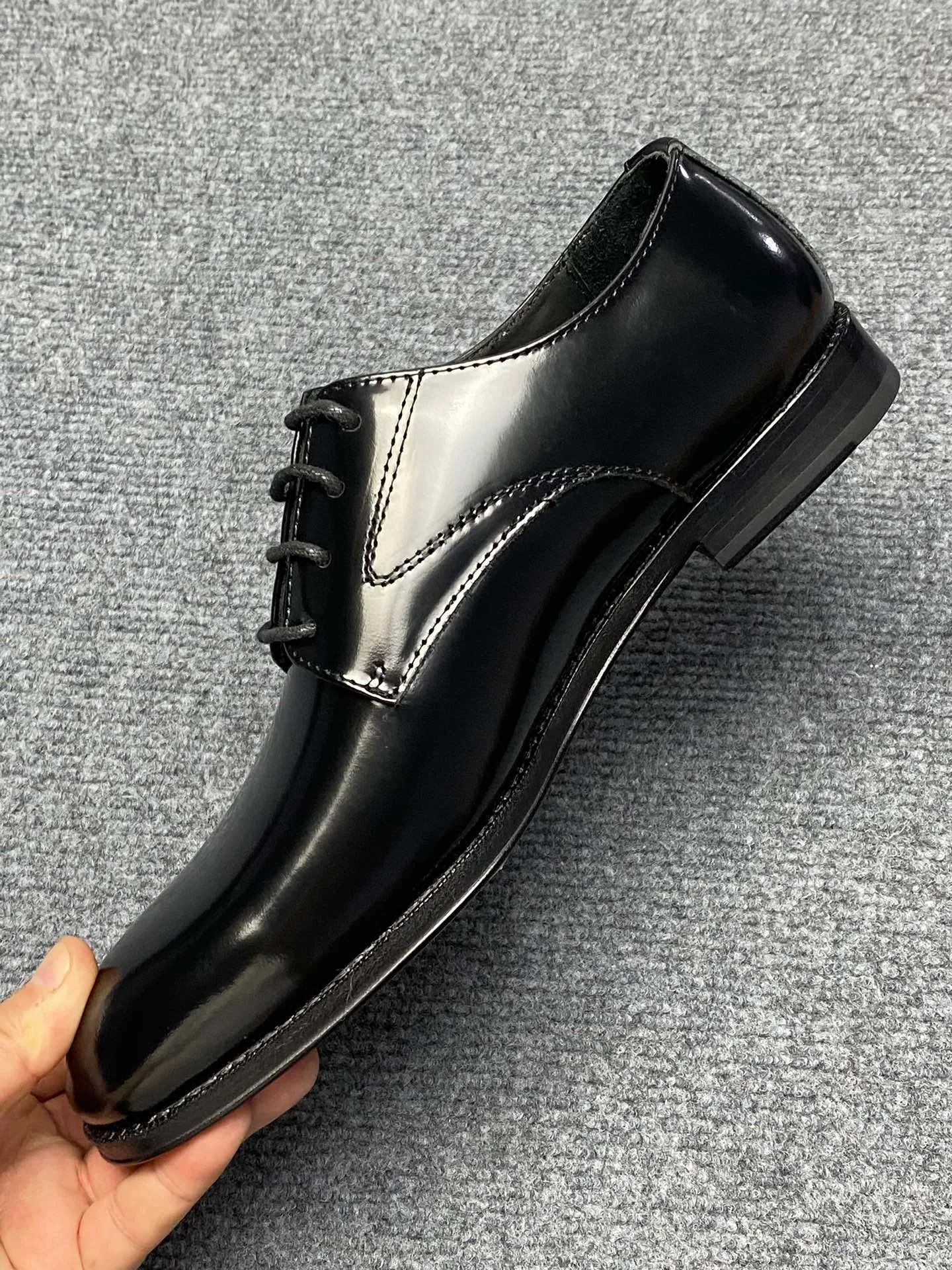 Dior Timeless Derby Shoe (Patent) — ビュー 5