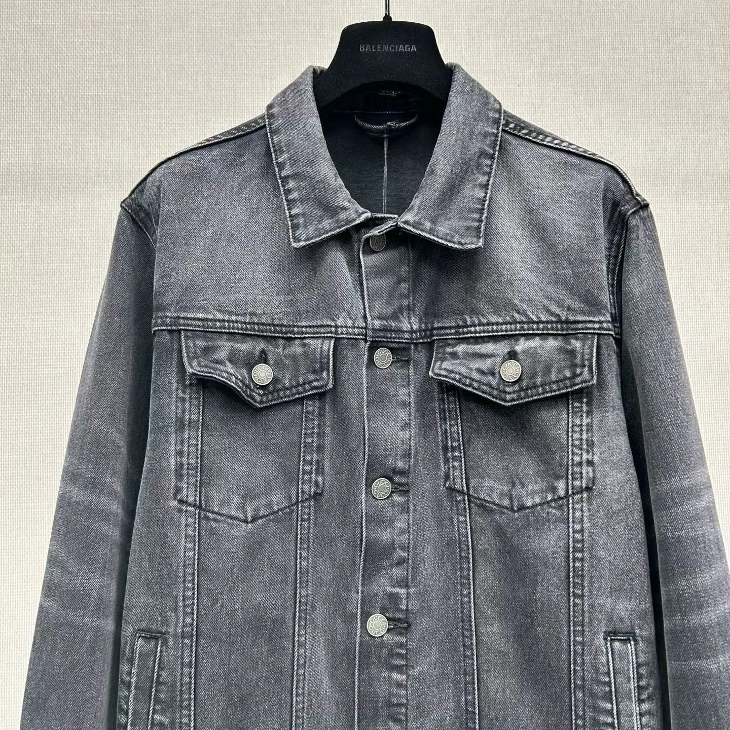 Gucci Cotton Denim Jacket with Horsebit (Black) — ビュー 6