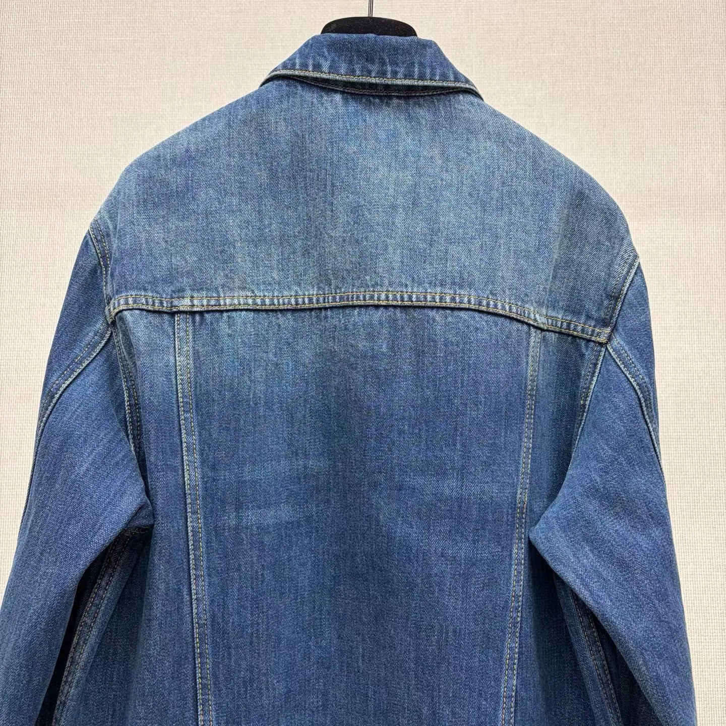 Gucci Cotton Denim Jacket with Horsebit (Blue) — ビュー 2