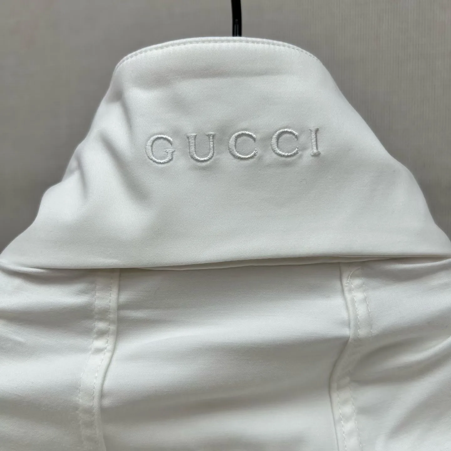 Gucci Hooded Jacket (White) — ビュー 5