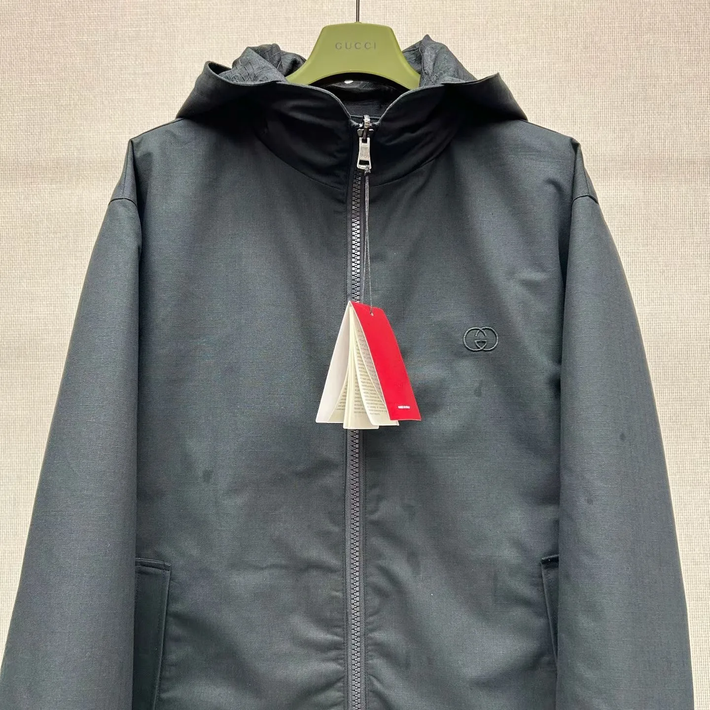 Gucci Reversible Cotton Ripstop Zip Jacket (Black) — ビュー 6