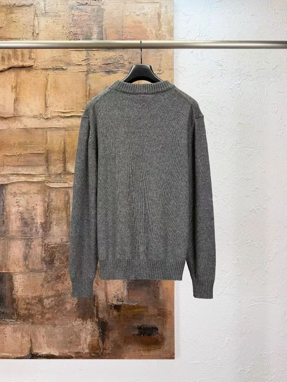 Hermès "Ancre en H" Crewneck Sweater (Dark Grey) — ビュー 2