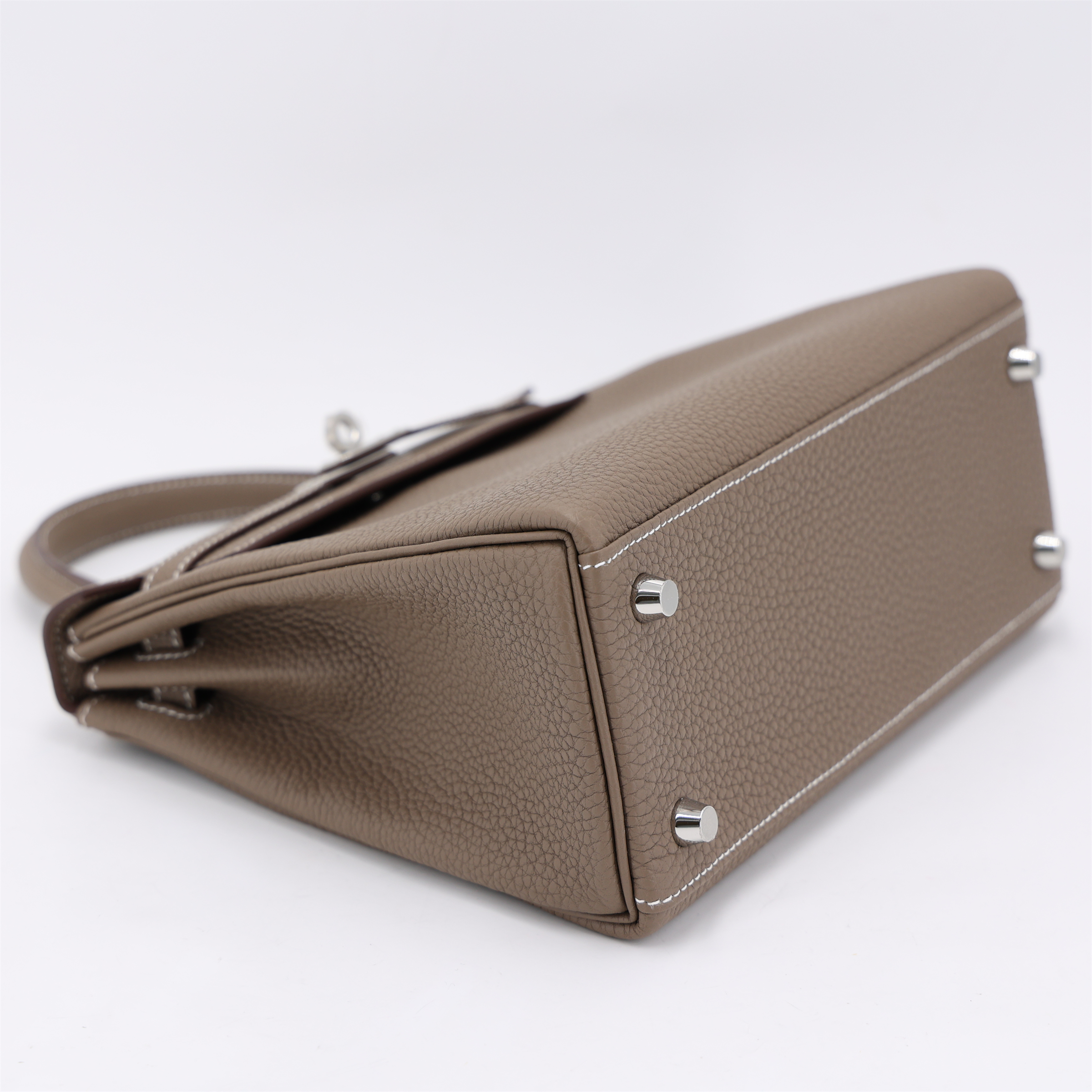 Hermès Kelly 25 Togo (Germany) Etoupe (18) Palladium — view 4