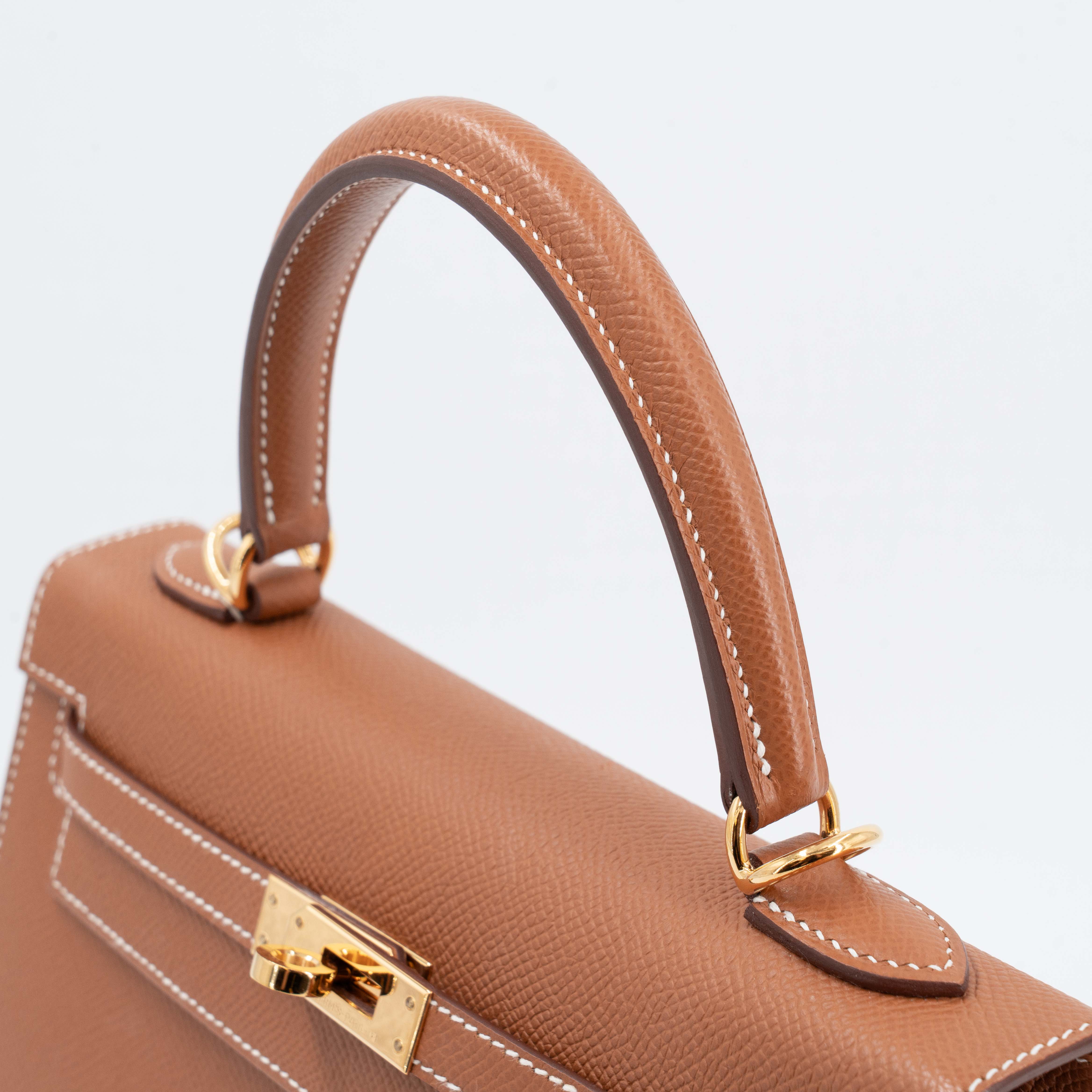 Hermès Kelly 25 Epsom (France) Sellier Gold (37) Gold — view 3