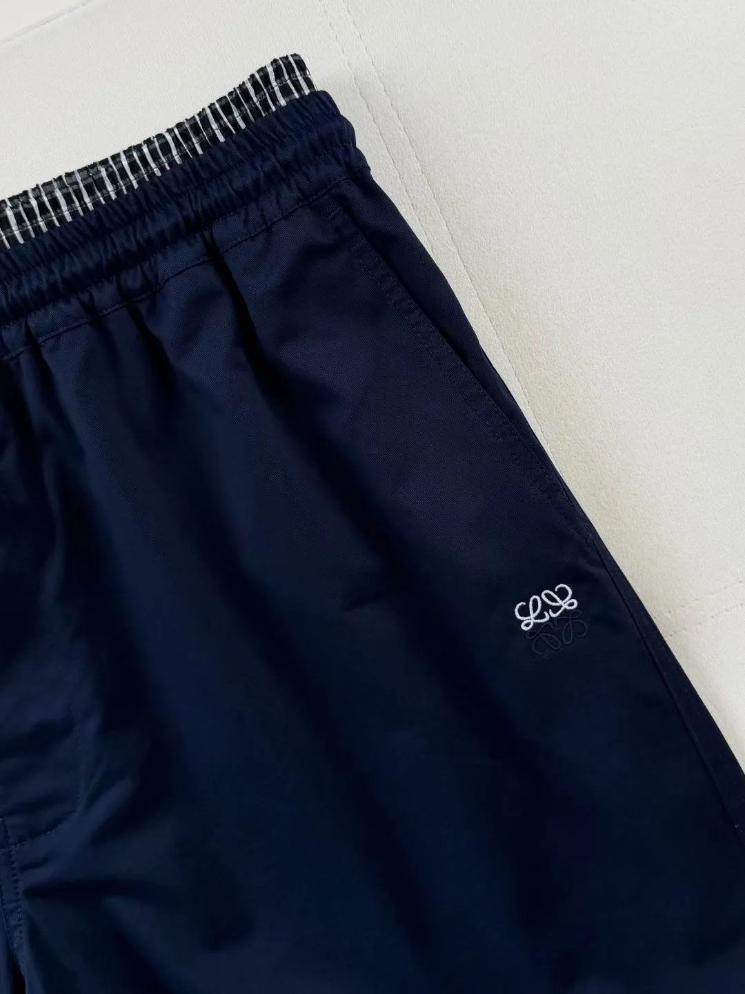 Loewe Cotton Drawstring Shorts (Dark Navy) — ビュー 8
