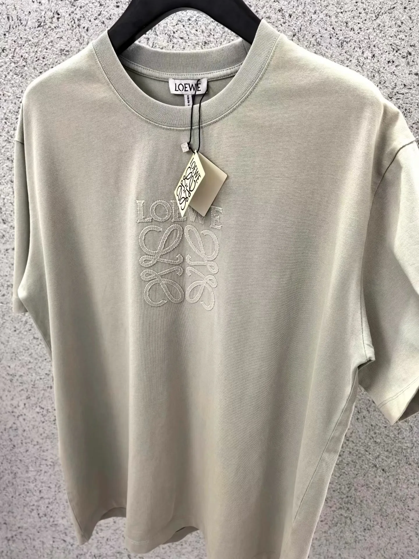 Loewe Embroidered Relaxed Fit T-Shirt (Olive) — ビュー 4