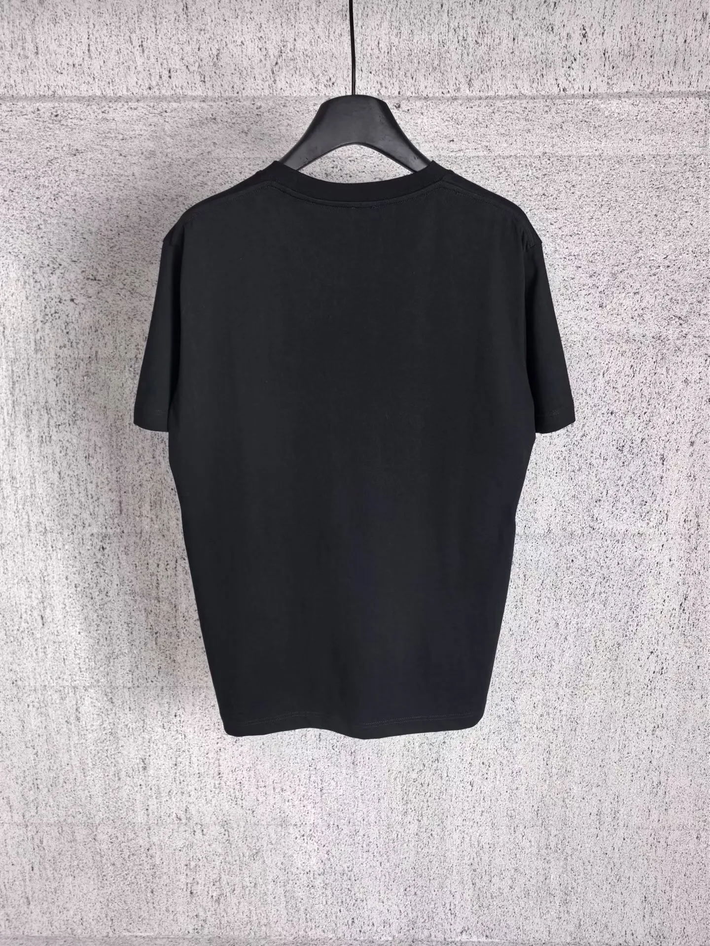 Loewe Relaxed Fit T-Shirt in Cotton (Black) — 보기 3