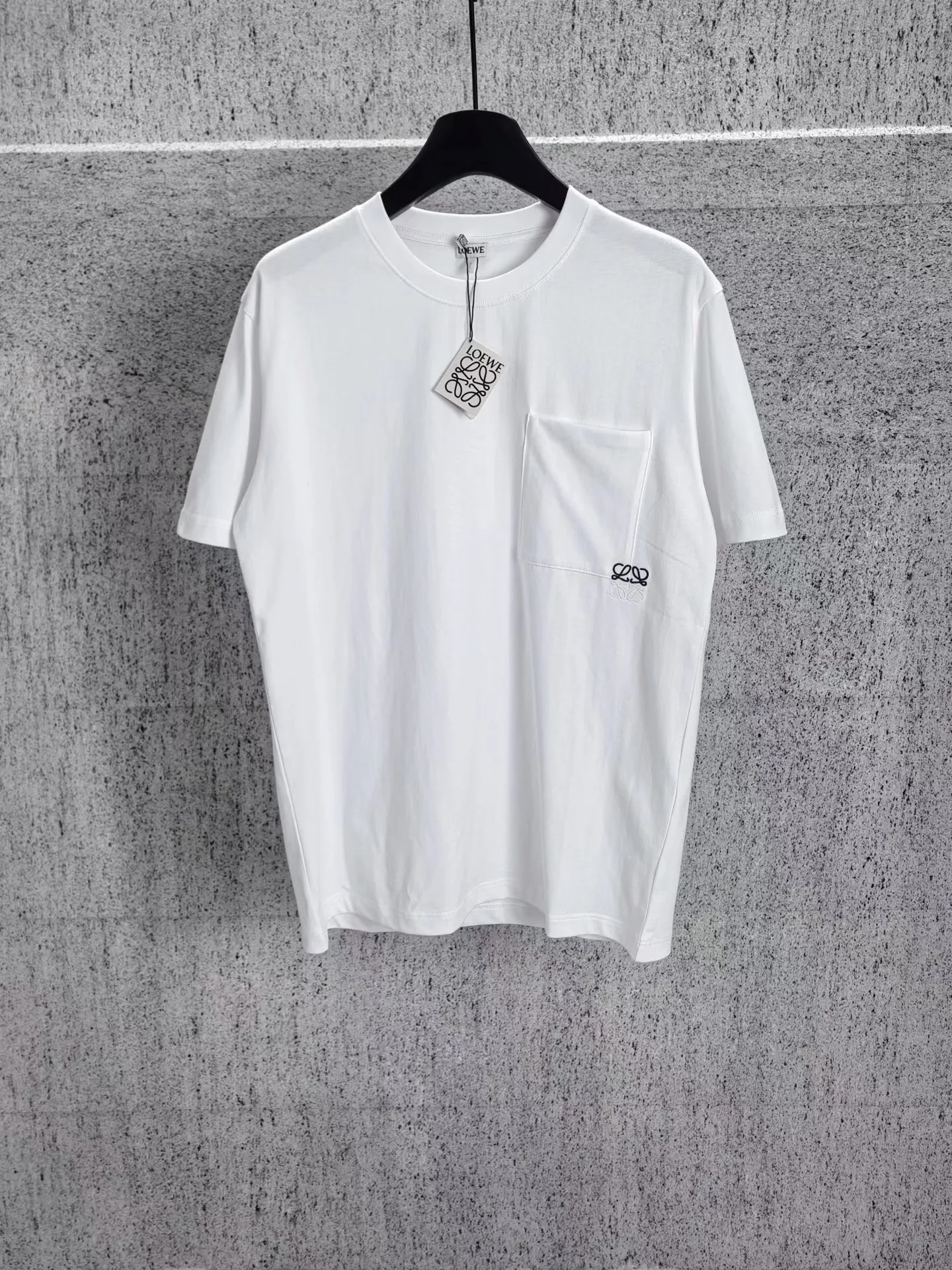 Loewe Relaxed Fit T-Shirt in Cotton (White)