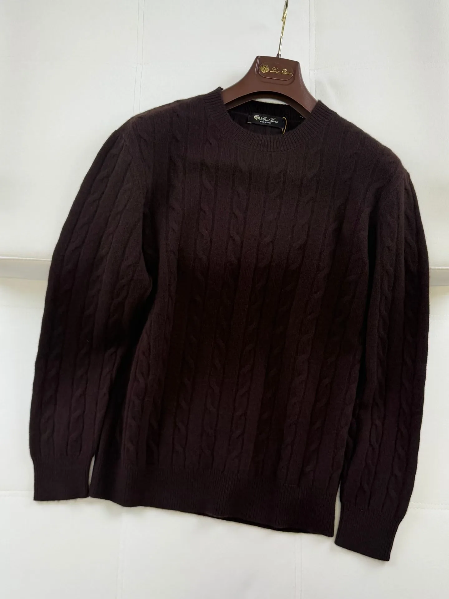 LP Cedar Cable-Knit Wool Sweater (Brown) — ビュー 2