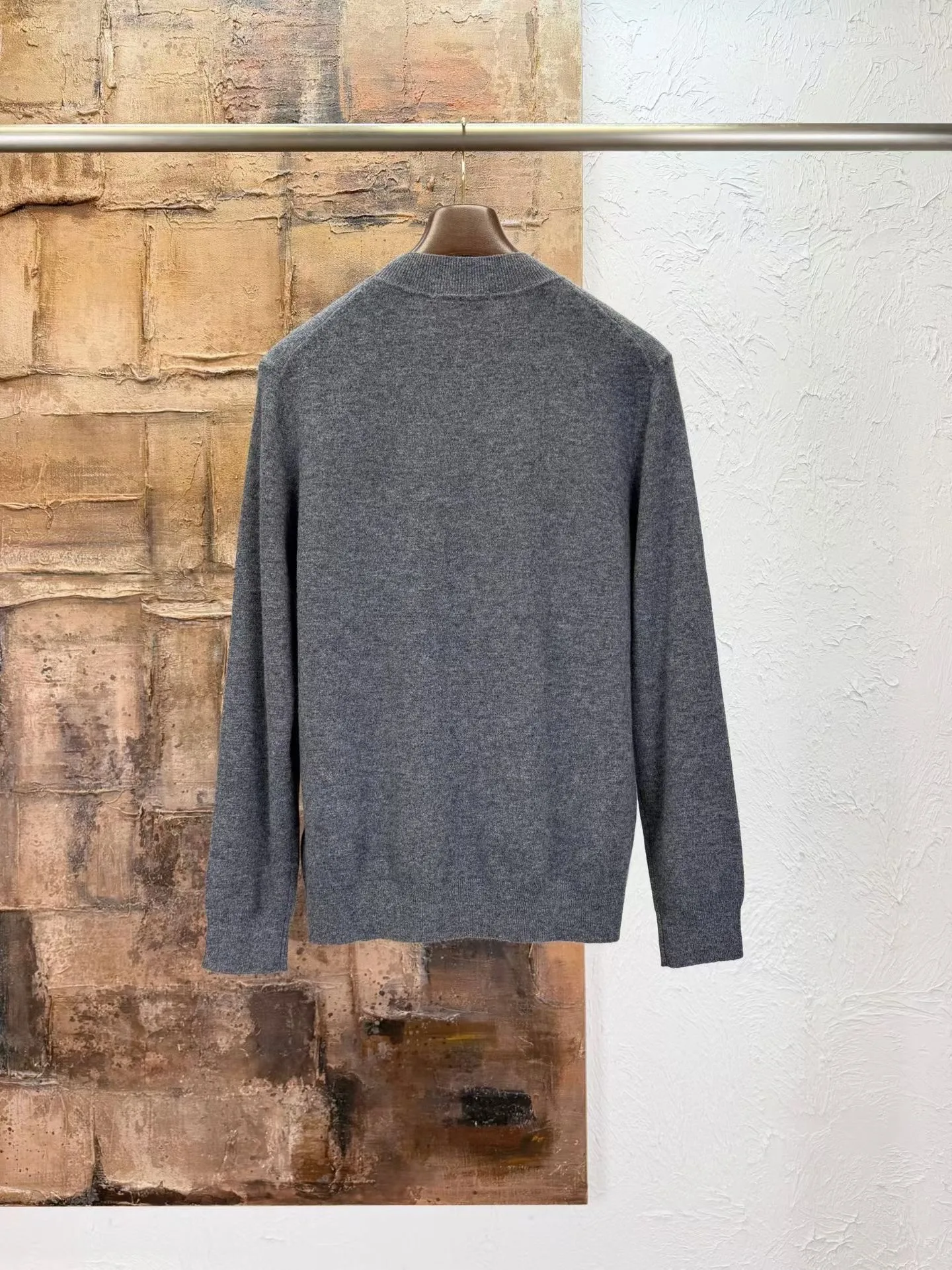 LP Crewneck Wool Knit Sweater (Dark Grey) — ビュー 2
