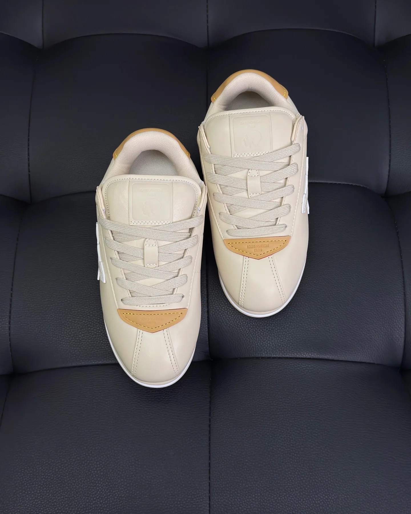 LV BUTTERSOFT Sneaker (Beige/Brown) — ビュー 5