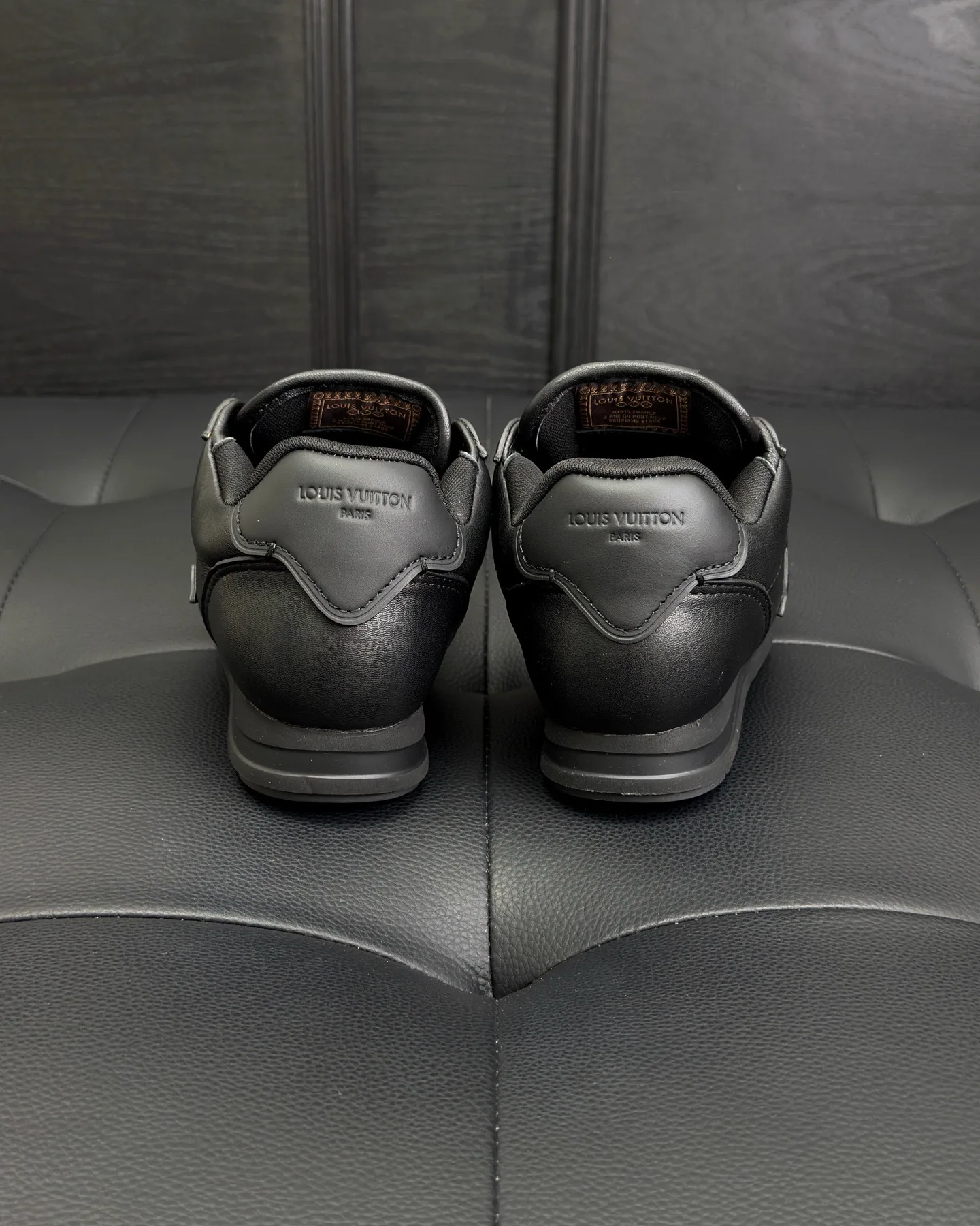 LV BUTTERSOFT Sneaker (Black) — ビュー 9