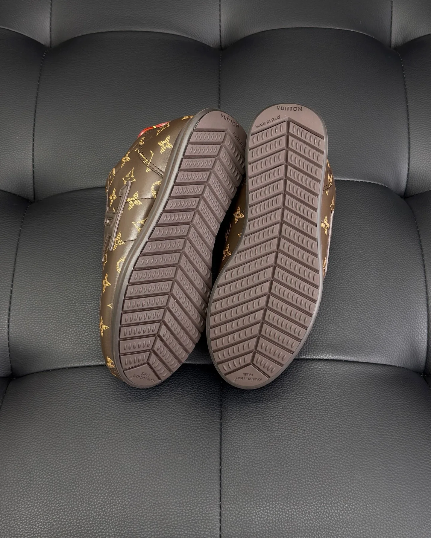 LV BUTTERSOFT Sneaker (Monogram) — view 9