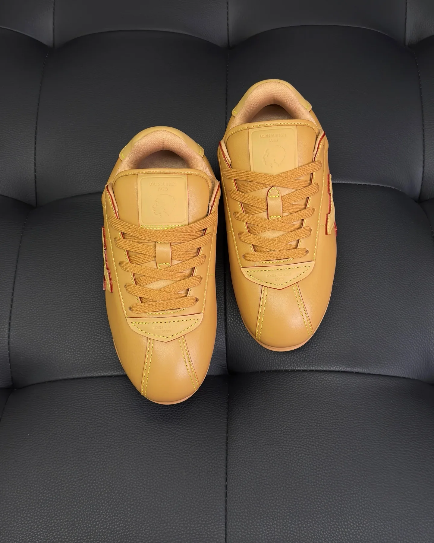 LV BUTTERSOFT Sneaker (Orange) — 보기 6