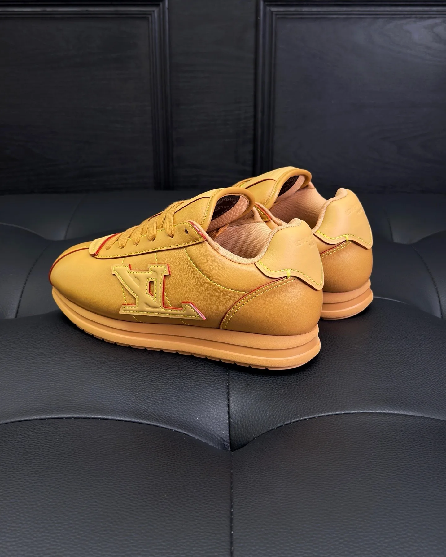 LV BUTTERSOFT Sneaker (Orange) — 보기 7