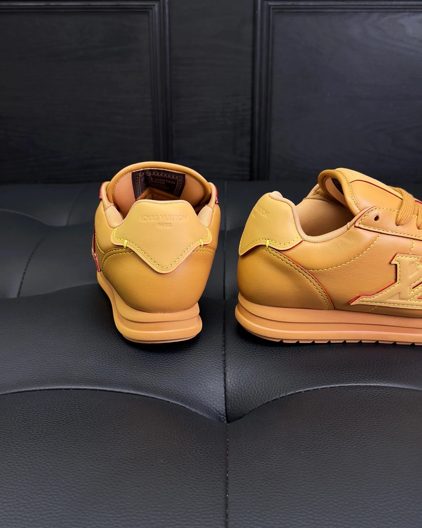 LV BUTTERSOFT Sneaker (Orange) — 보기 9