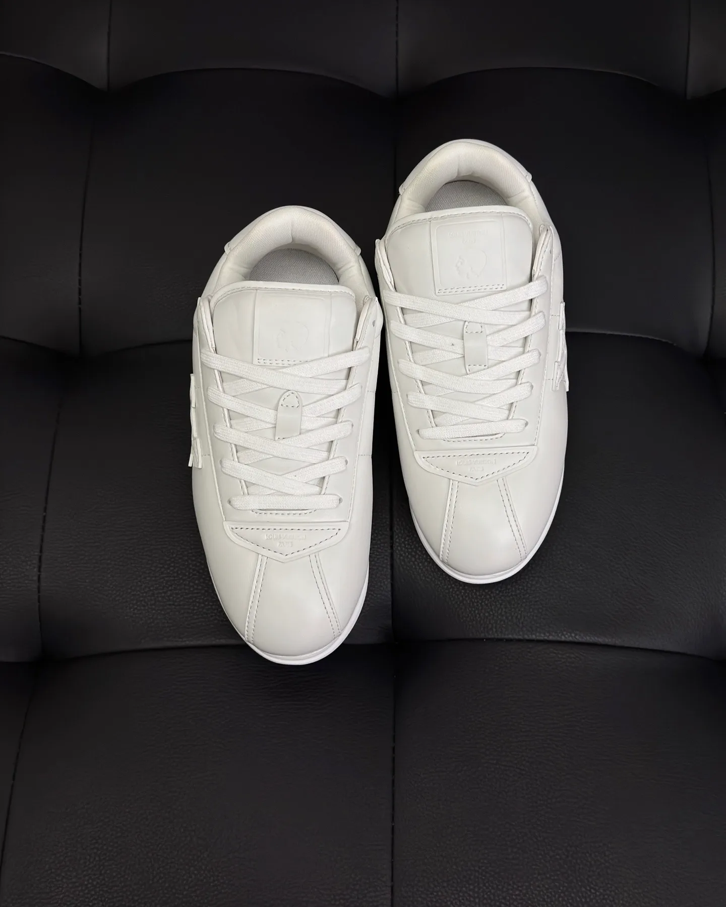 LV BUTTERSOFT Sneaker (White) — ビュー 5
