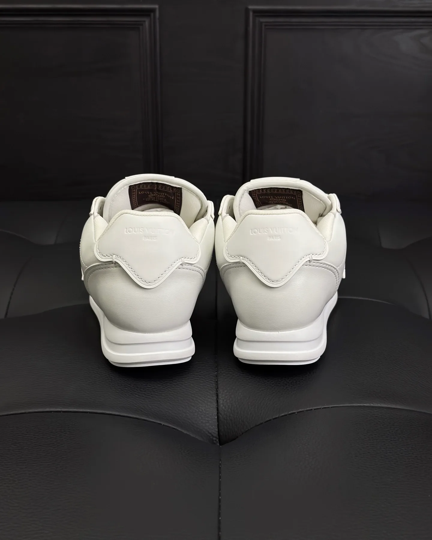 LV BUTTERSOFT Sneaker (White) — ビュー 9
