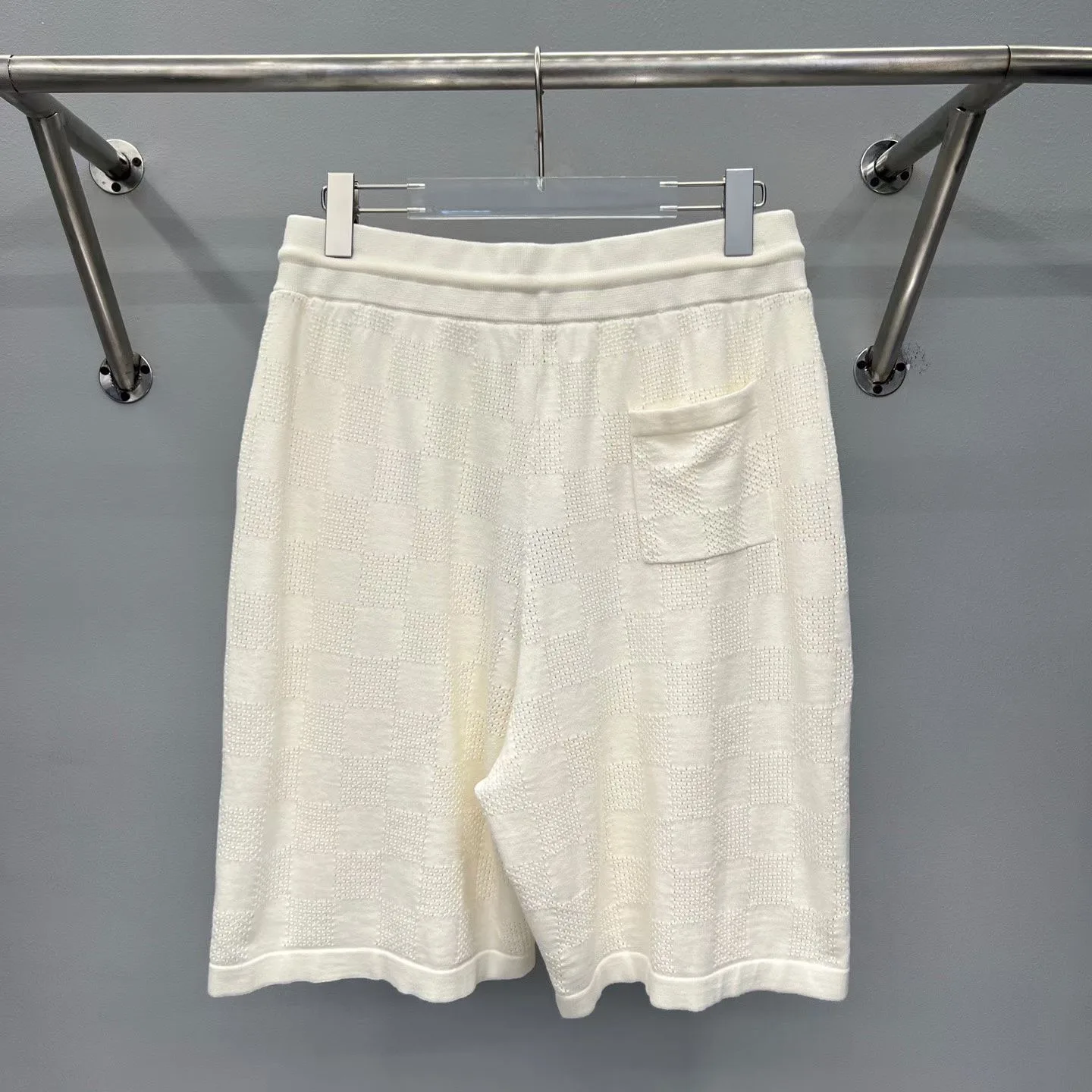 LV Damier French Terry Shorts (Pale Yellow) — 圖 2