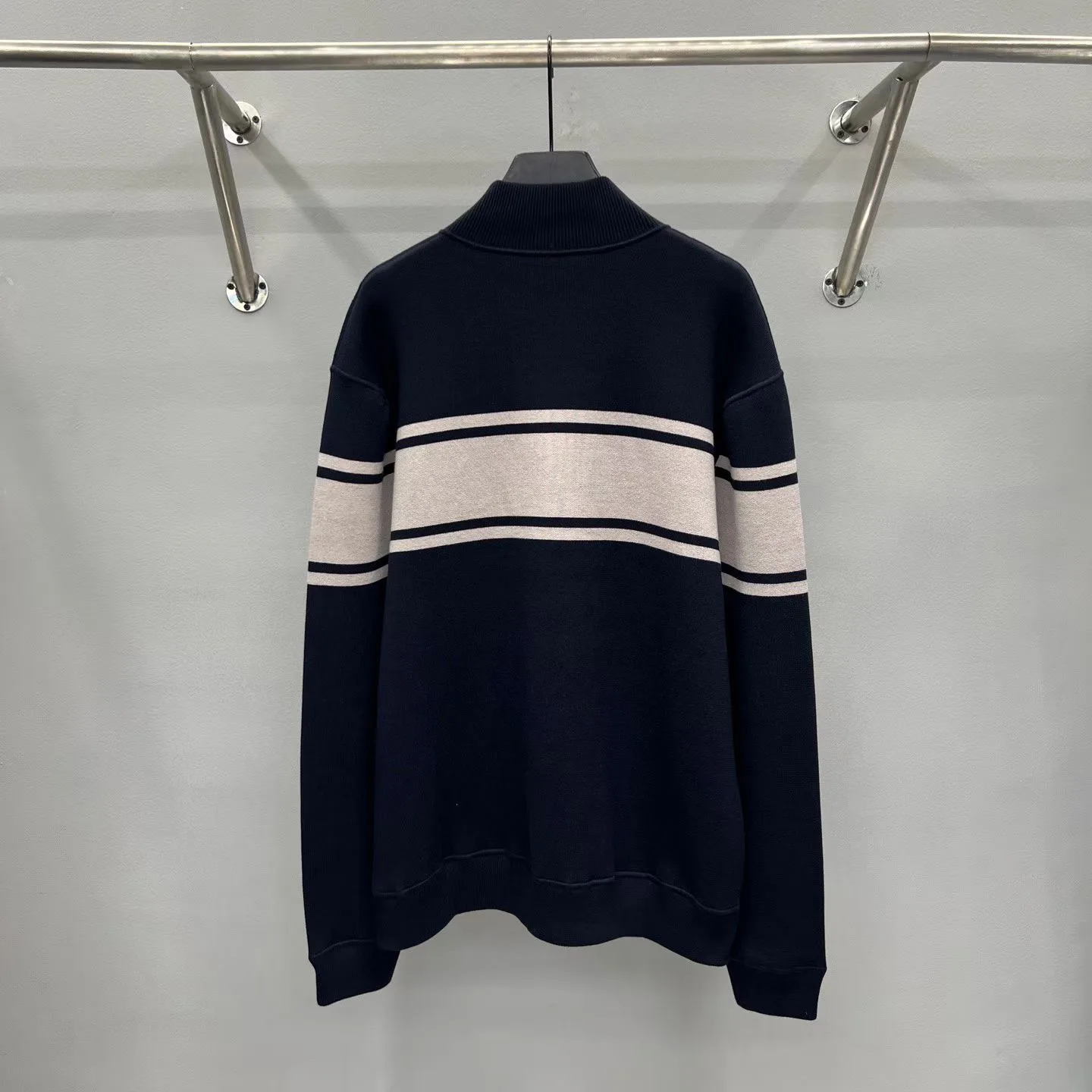LV Double Face Reversible Jacquard Track Top — ビュー 3