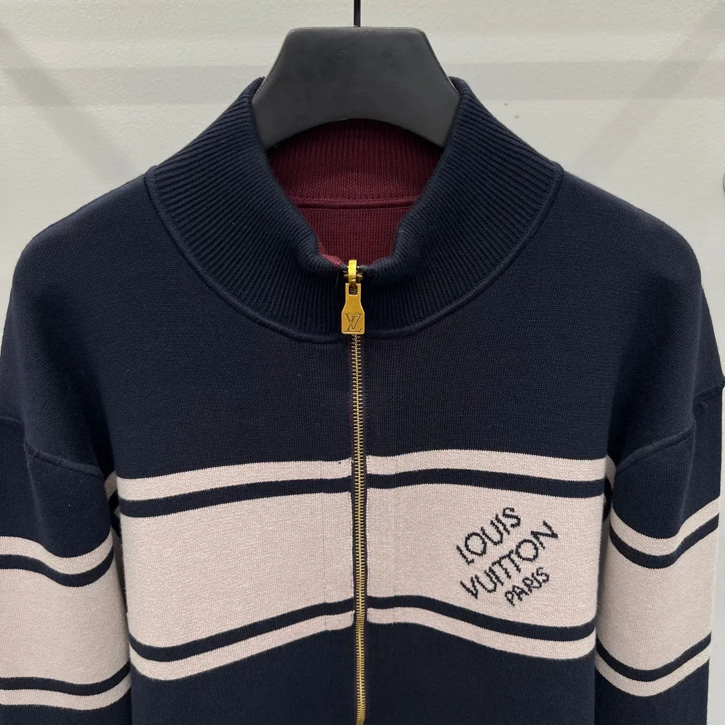 LV Double Face Reversible Jacquard Track Top — ビュー 5