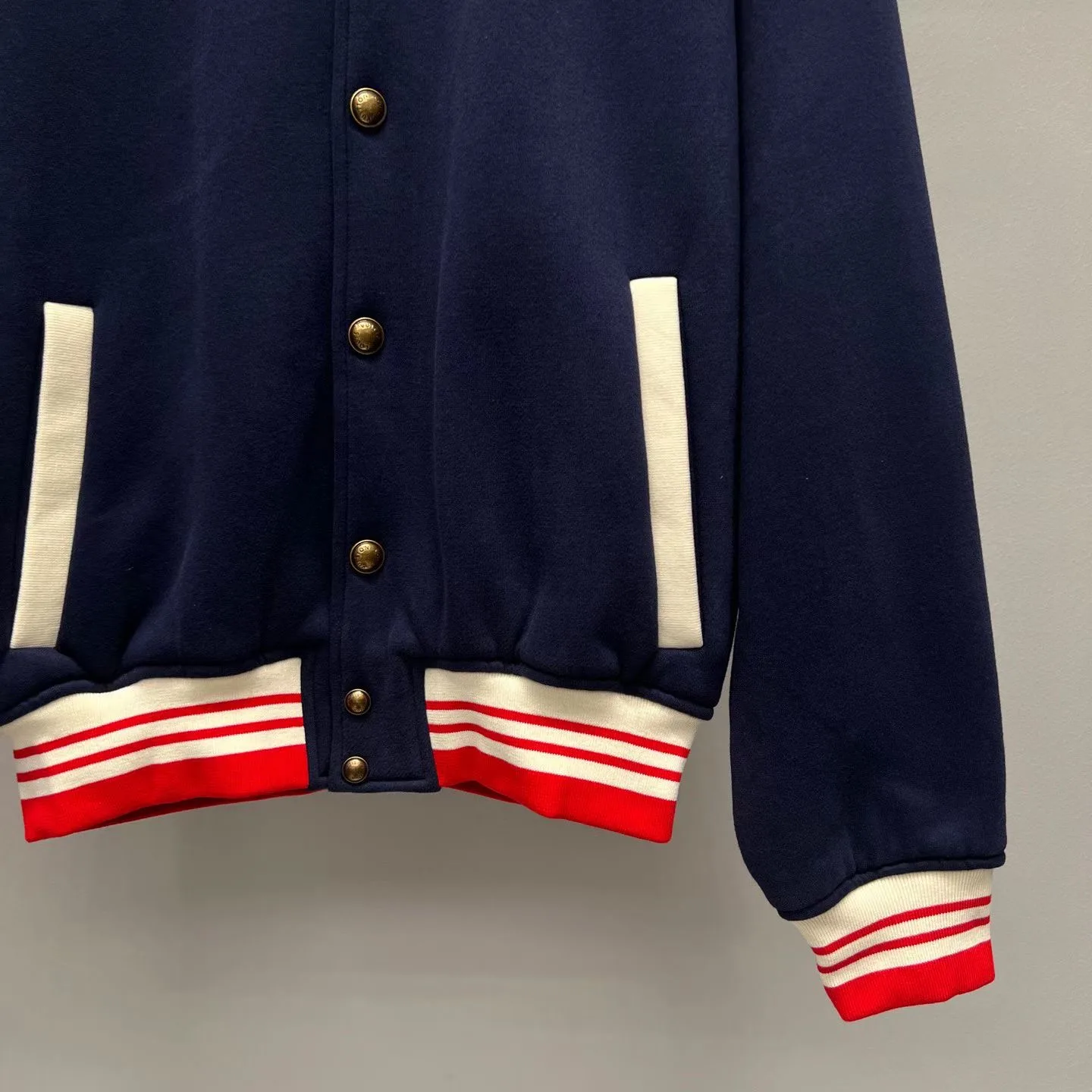 LV Elegant Varsity Jacket — ビュー 3