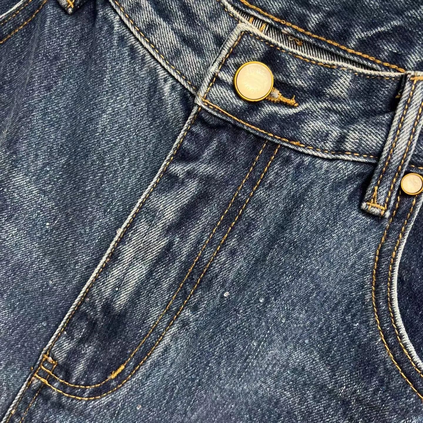 LV Embellished Denim Skate Pants (Indigo) — 图 2