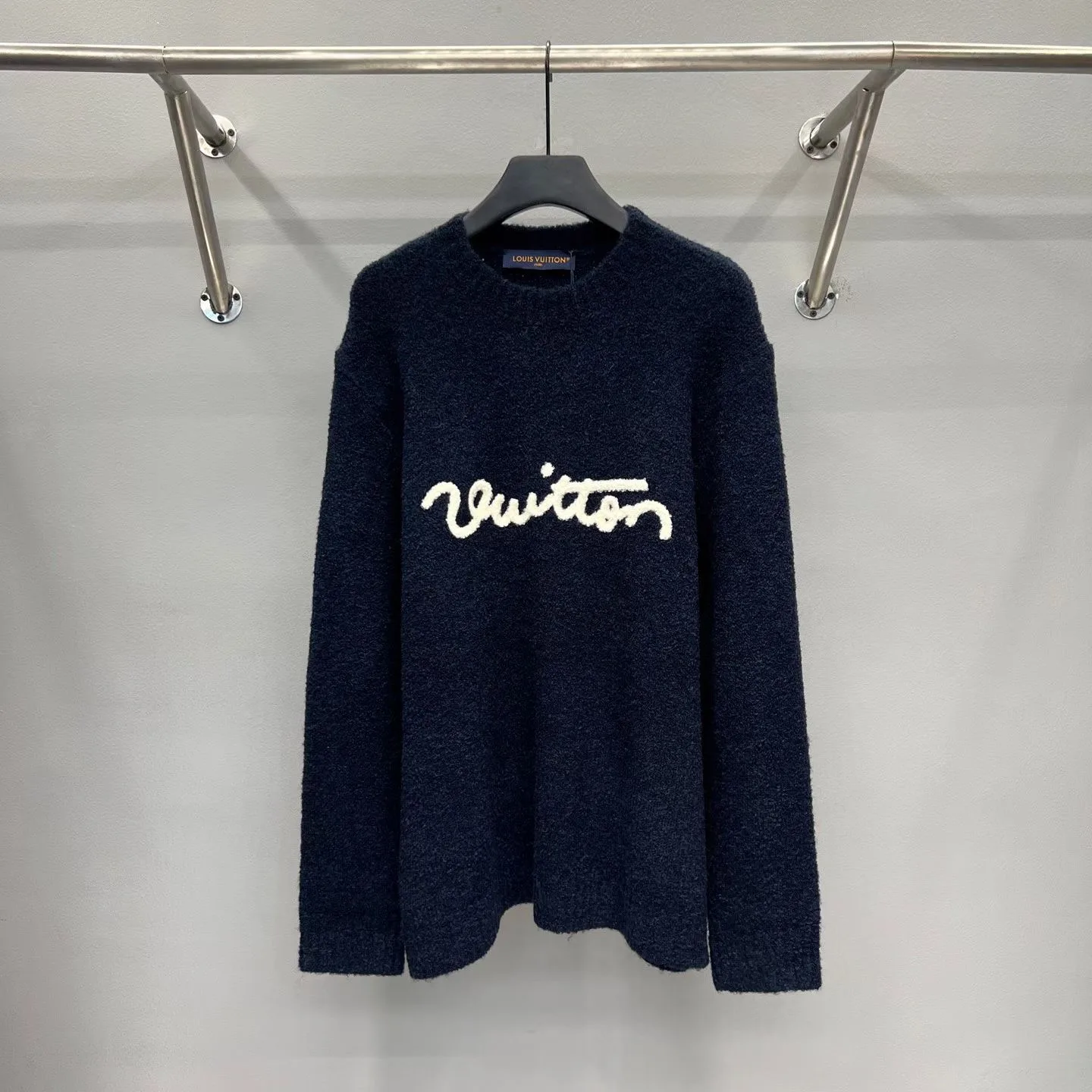 LV Embroidered Signature Long-Sleeved Crewneck (Navy)