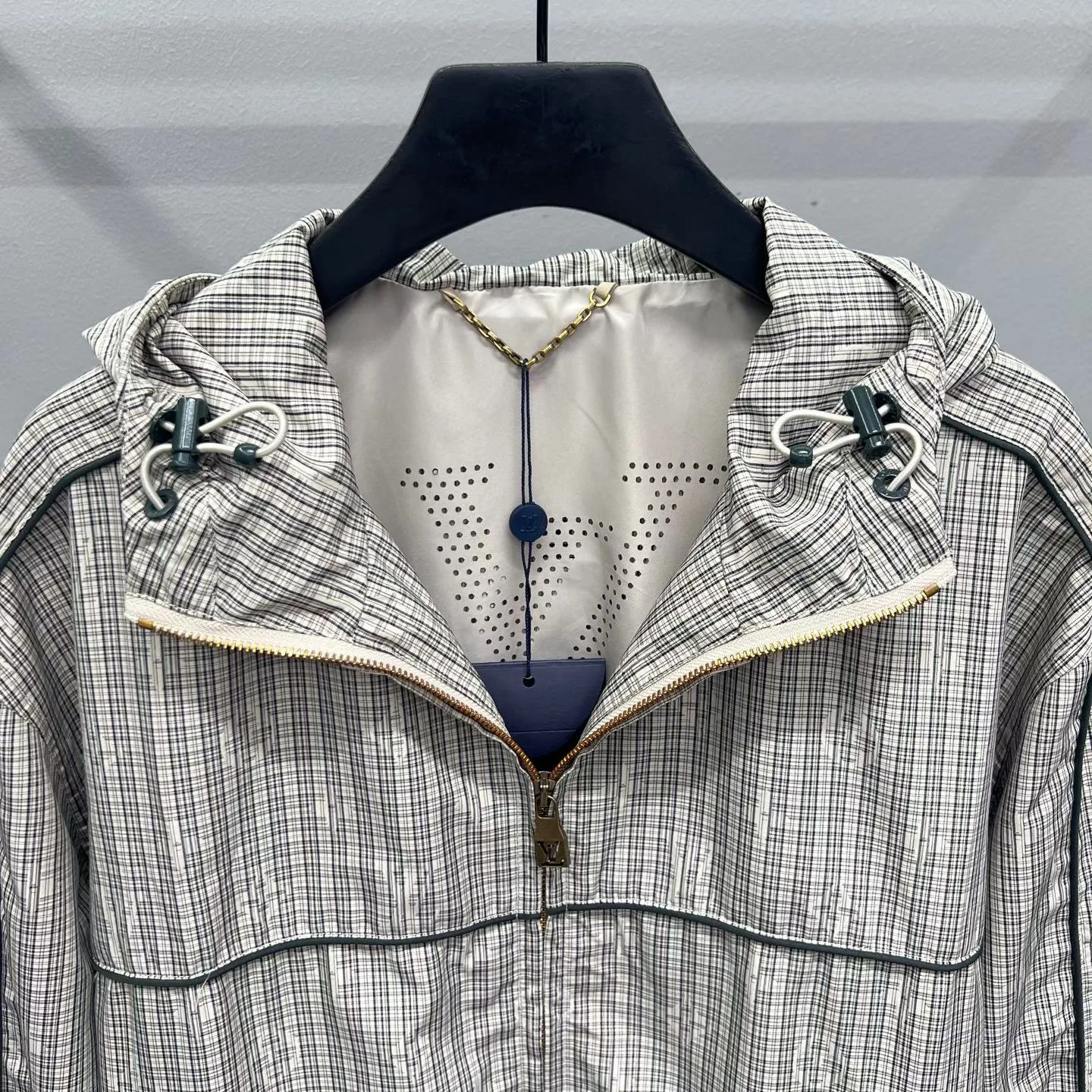 Monogram Check Windbreaker — ビュー 5