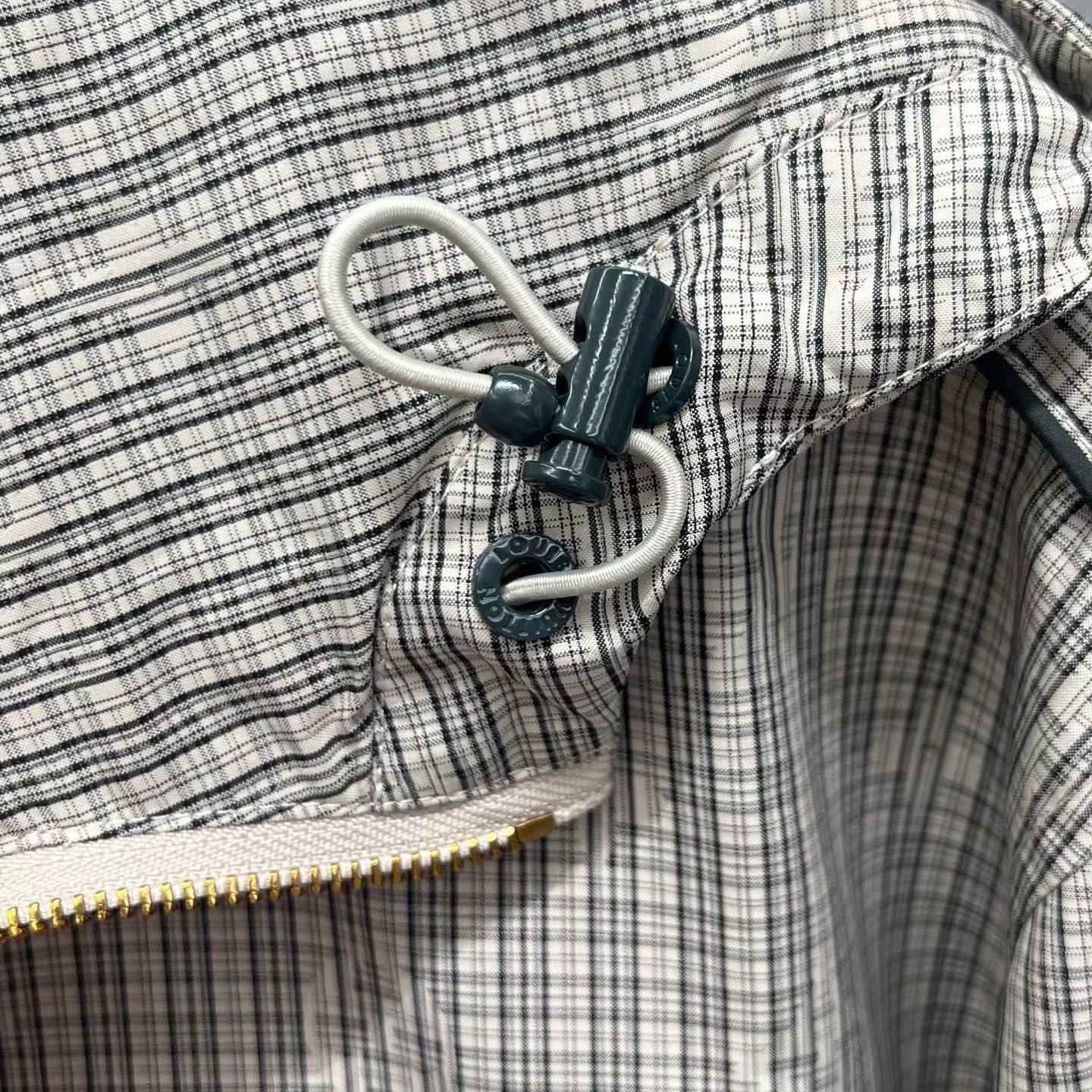 Monogram Check Windbreaker — ビュー 6