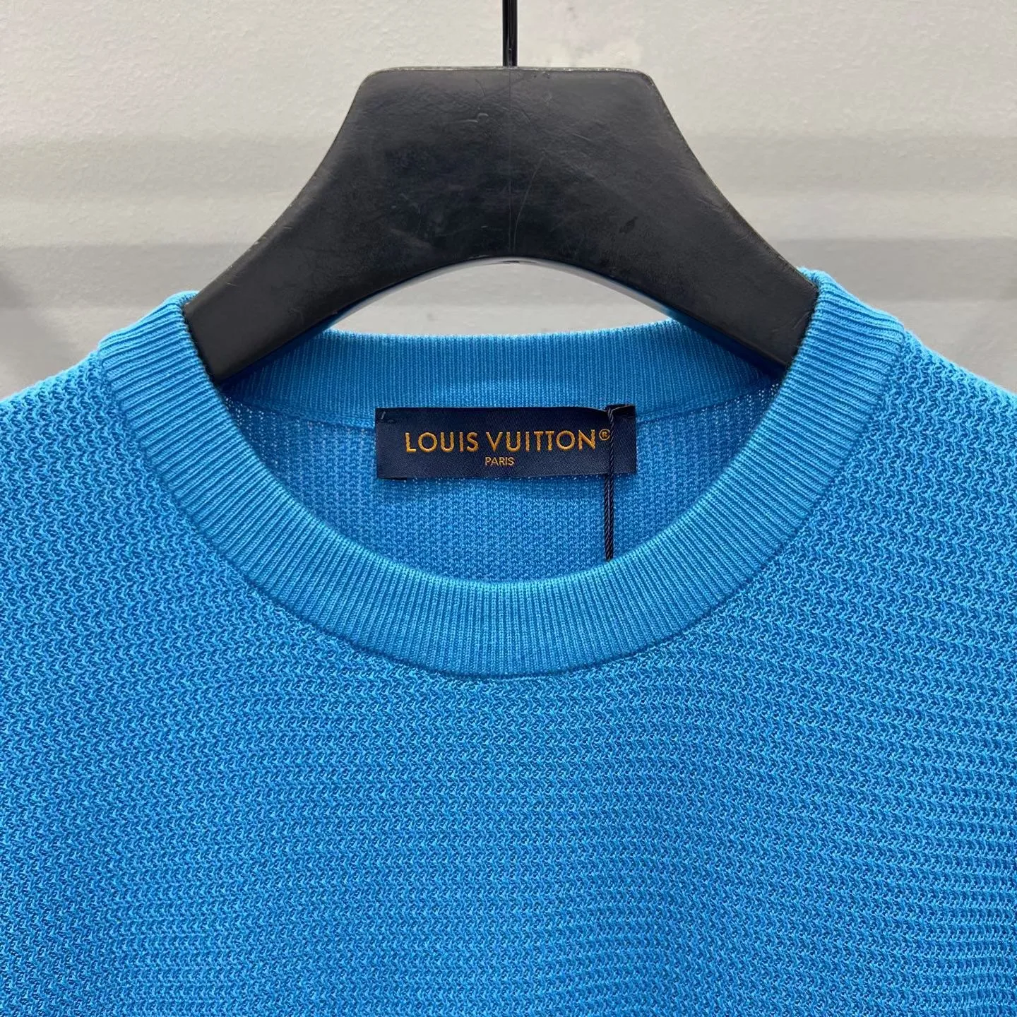 Sun-Bleached Short-Sleeved Crewneck — ビュー 4