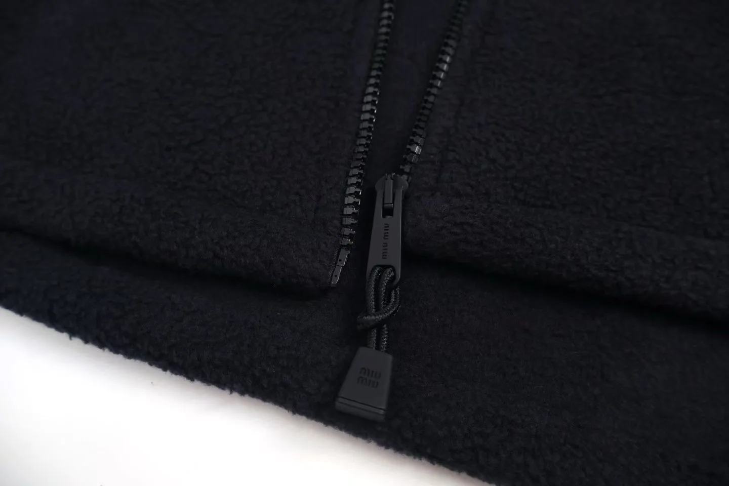 Miu Miu Cotton Fleece Zip-Front Hoodie — ビュー 8