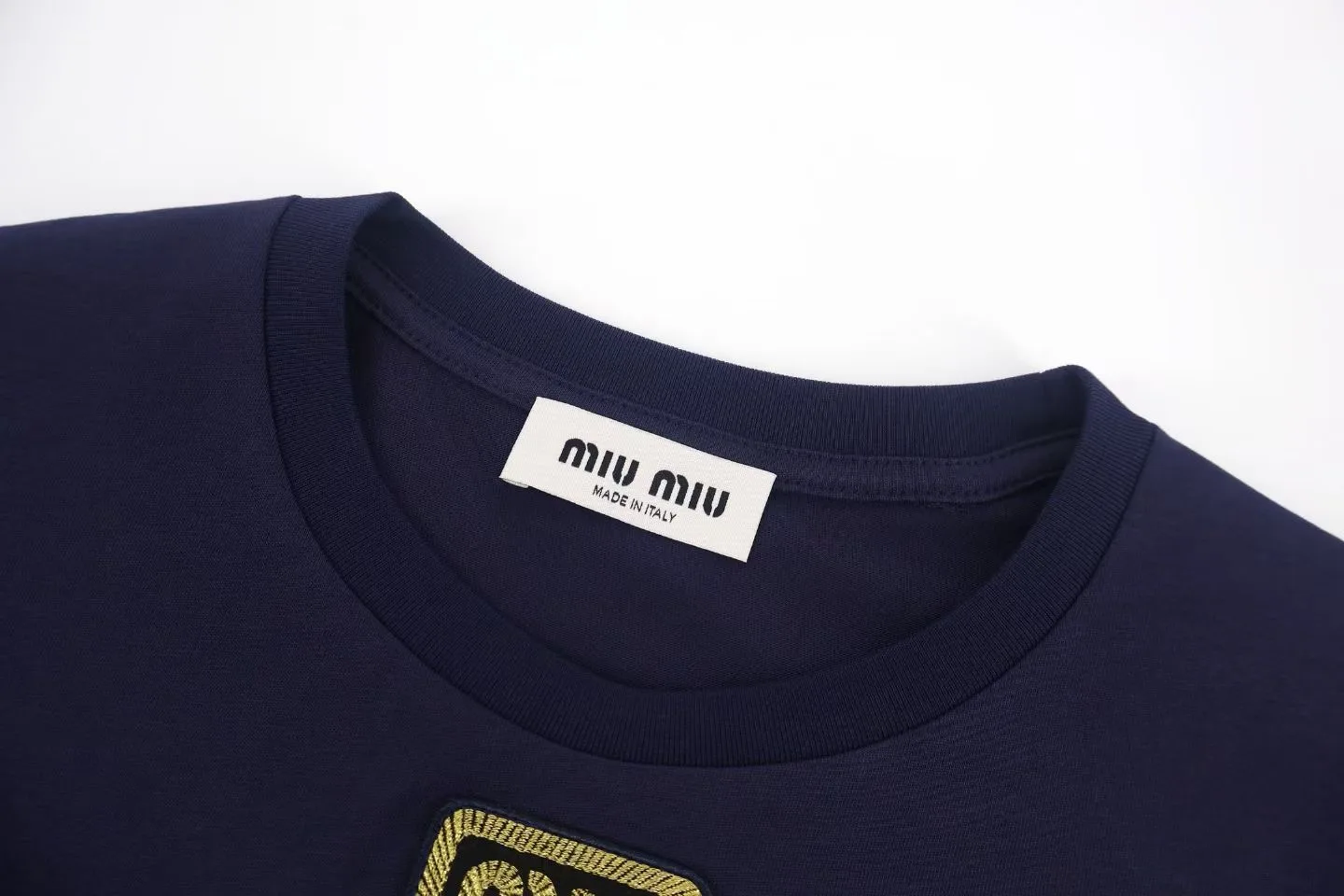 Miu Miu Logo Appliqué T-shirt — ビュー 3