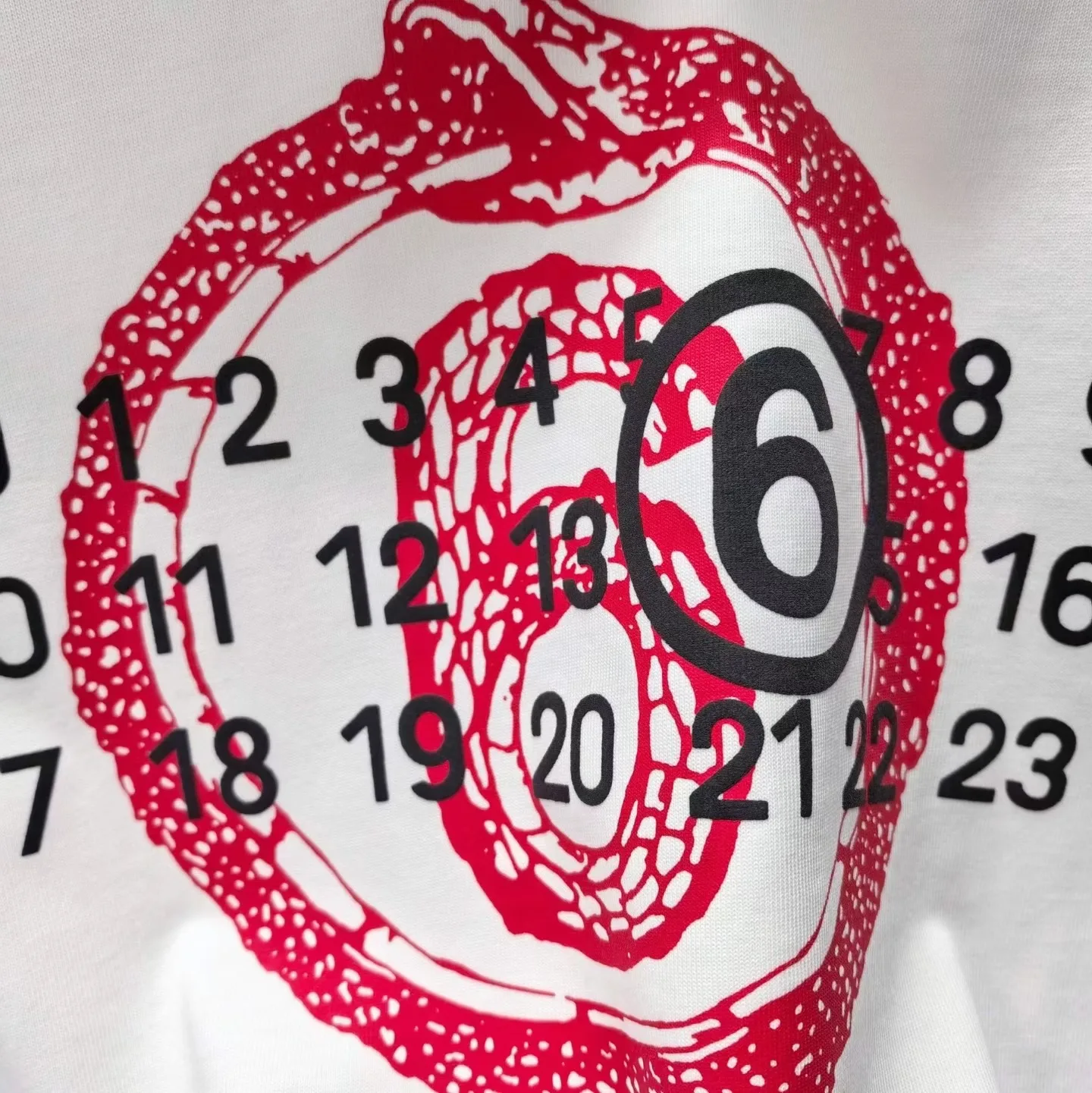 MM6 Maison Margiela Year of the Snake T-shirt — 보기 3