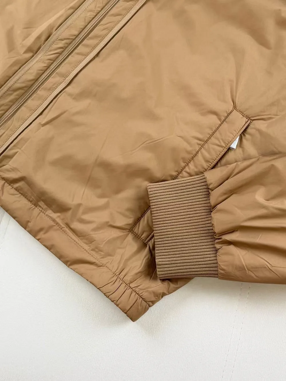 Moncler 2-in-1 Down Jacket Verney (Beige) — 图 4