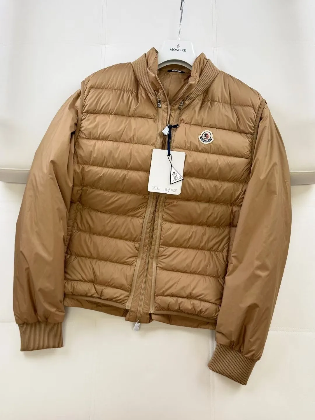 Moncler 2-in-1 Down Jacket Verney (Beige) — 图 5