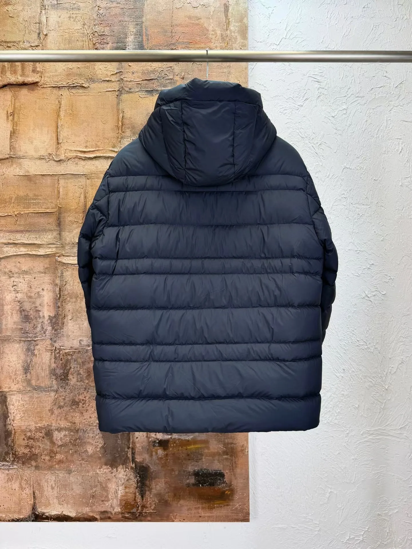  Moncler Guesmi Puffer Jacket (Navy) — 图 6