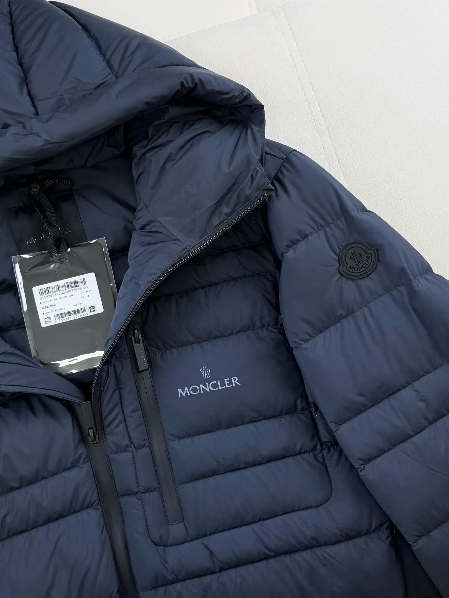  Moncler Guesmi Puffer Jacket (Navy) — 图 7