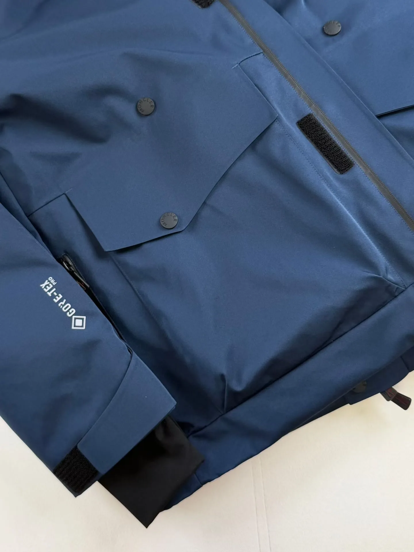 Moncler Ski Down Jacket (Navy) — ビュー 4