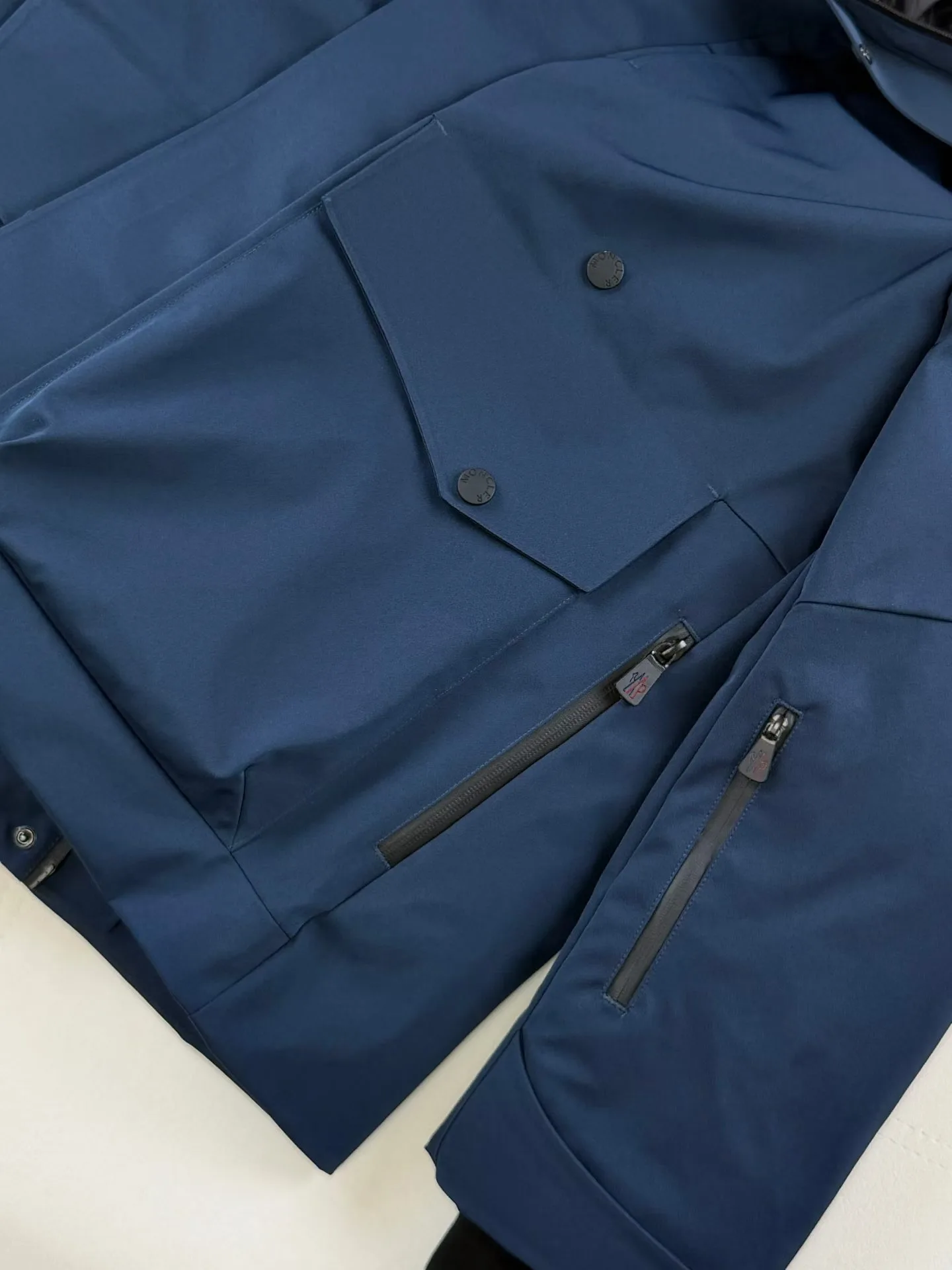 Moncler Ski Down Jacket (Navy) — ビュー 5