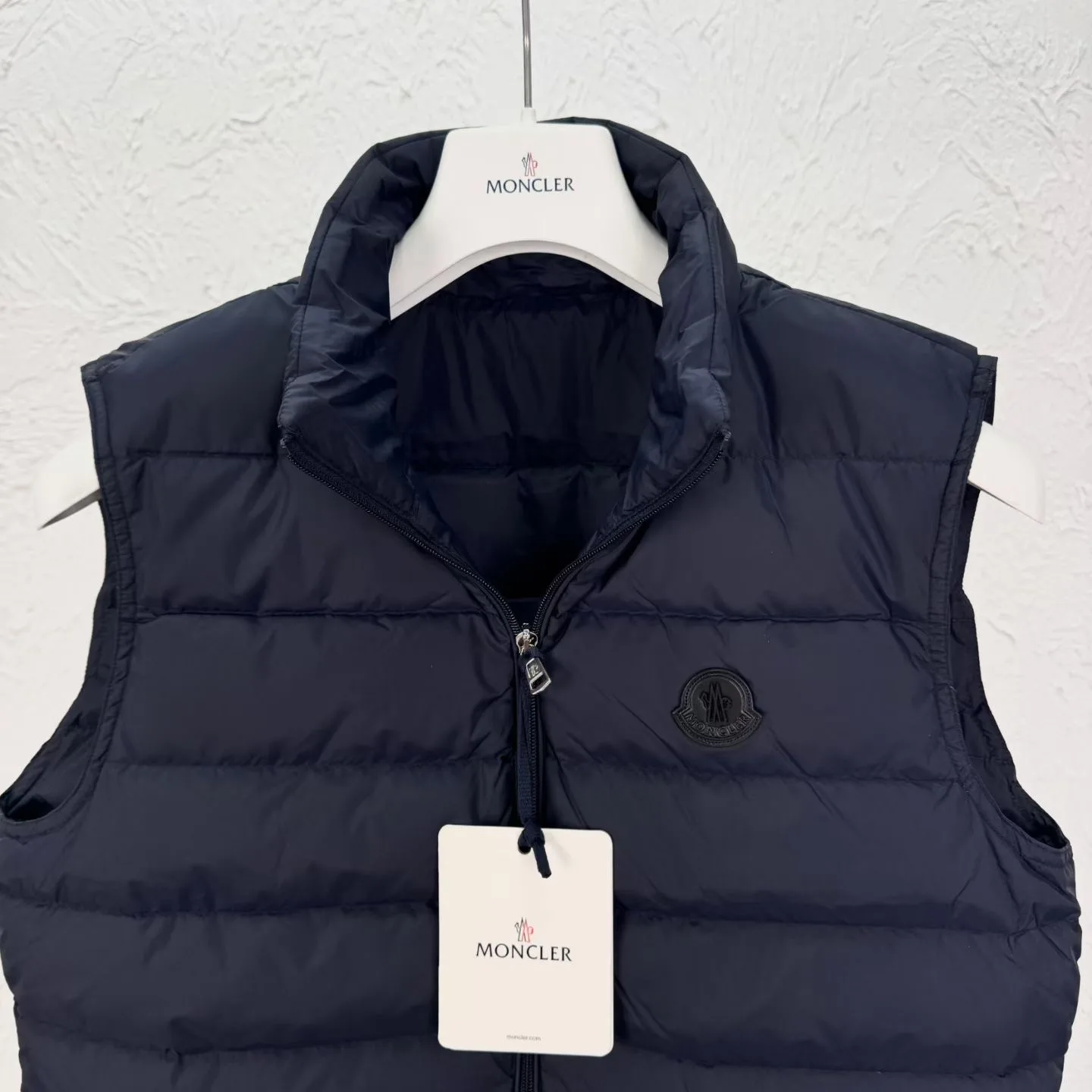 Moncler Treompan Down Gilet (Navy) — ビュー 2