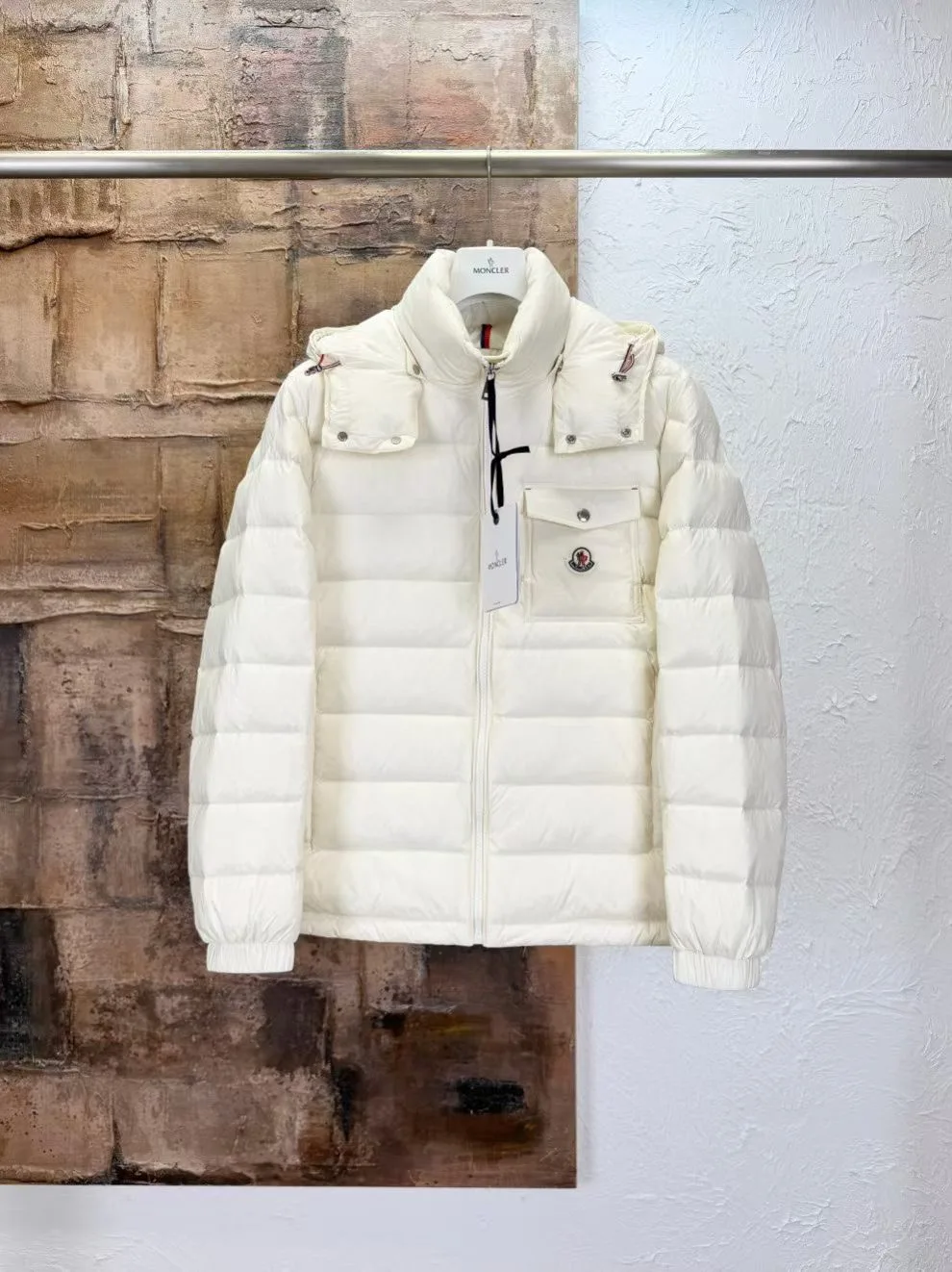 Moncler Verith Hooded Short Down Jacket (White)