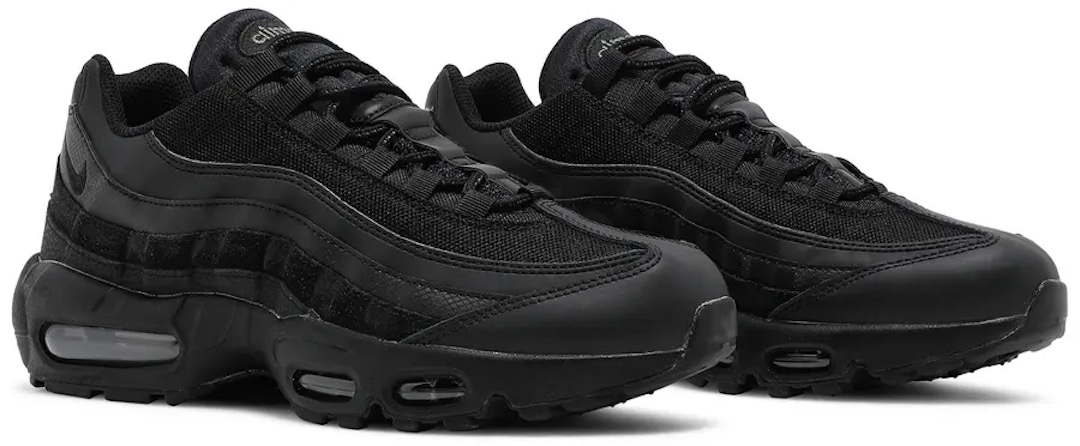 Nike Air Max 95 Essential Triple Black — view 5