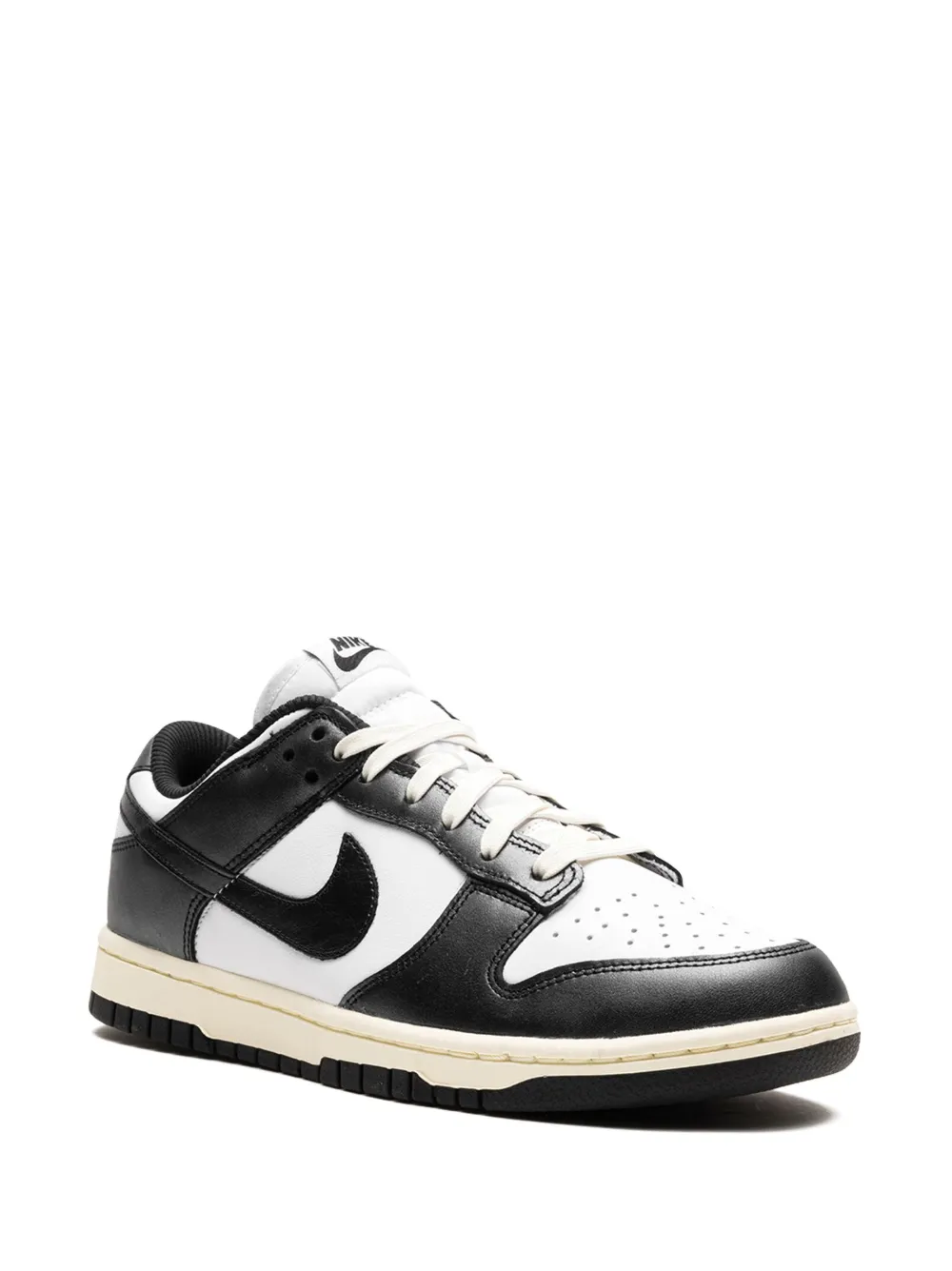 Dunk Low "Panda" — view 2