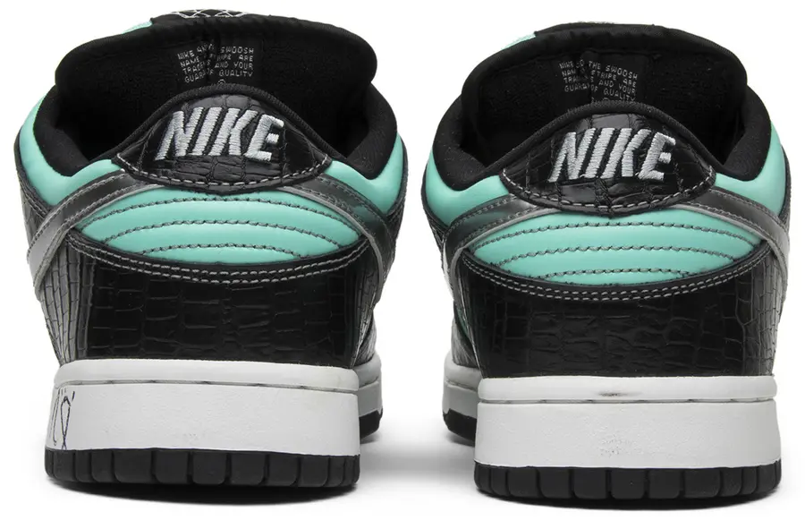Dunk Low SB x Diamond Supply "Tiffany" — view 3