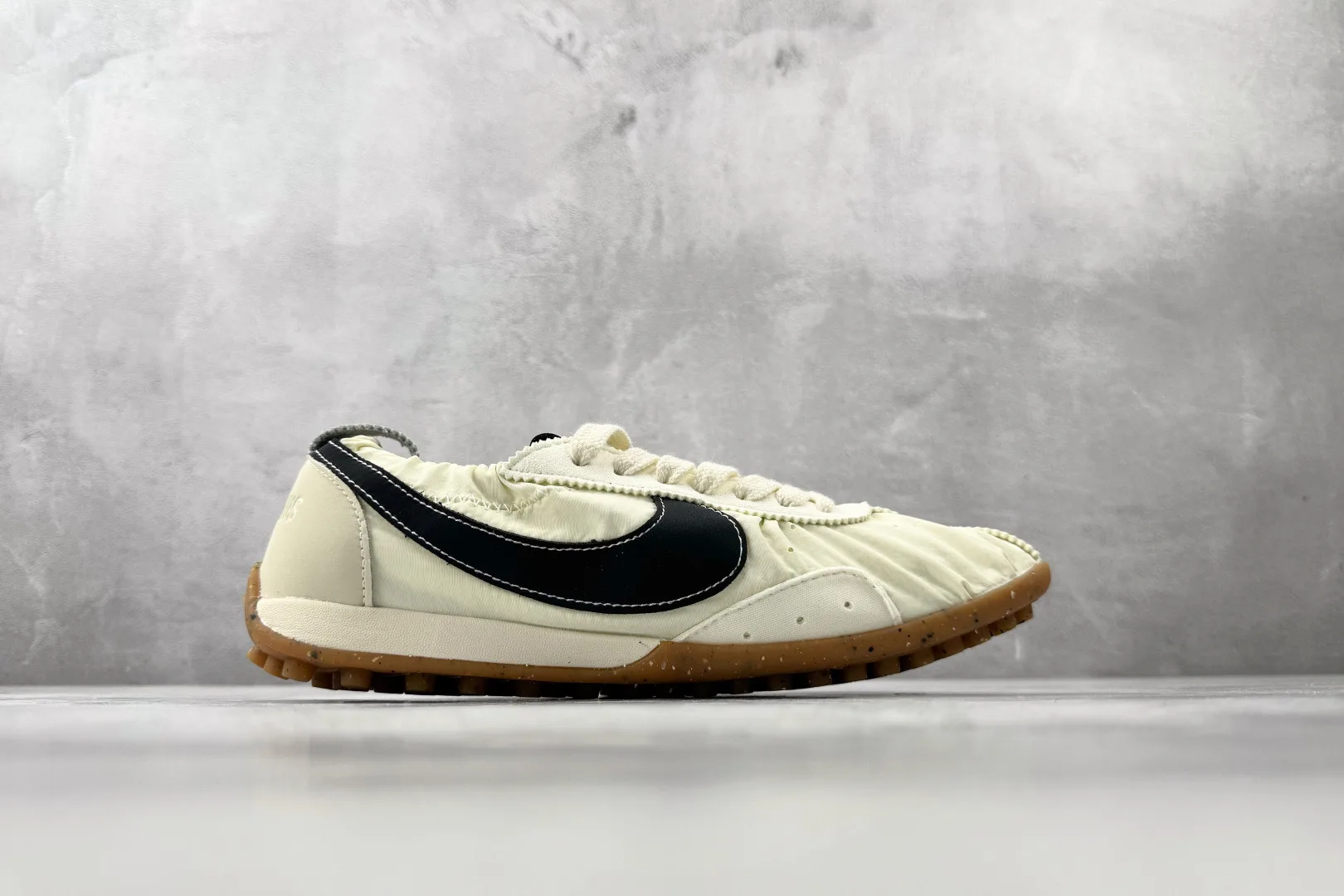 Nike Moon Shoe x Jacquemus (Alabaster) — 图 2